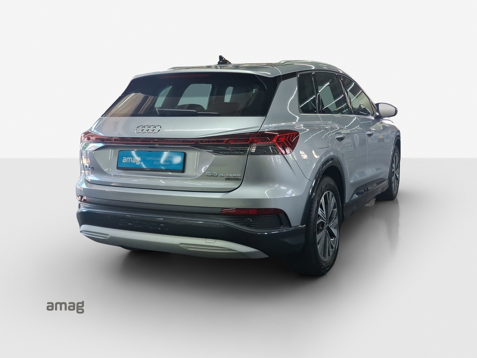 AUDI Q4 e-tron 50 quattro-image-5