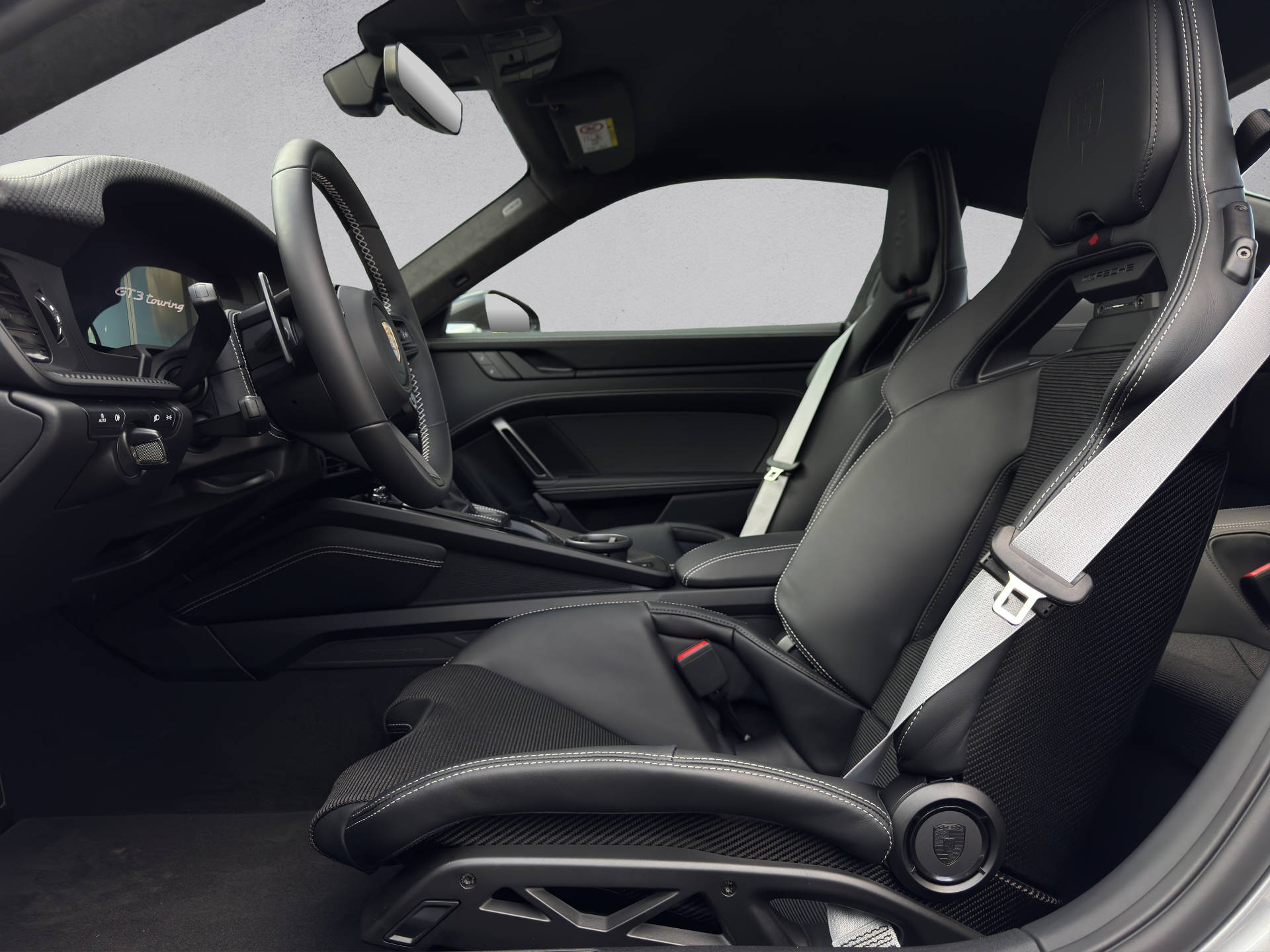PORSCHE 911 GT3 mit Touring-Paket-image-8