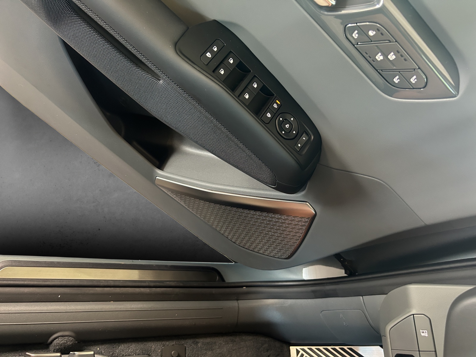 KIA EV9 99.8 kWh GT-Line 4x4-image-10