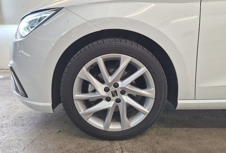 SEAT Ibiza 1.0 EcoTSI Hola FR DSG-image-5