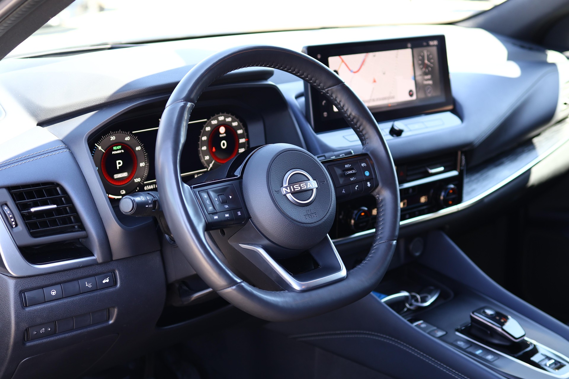 NISSAN Qashqai 1.5 VC-T Tekna-image-11