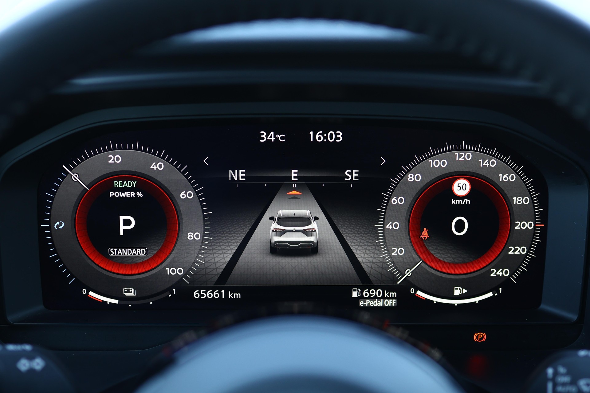 NISSAN Qashqai 1.5 VC-T Tekna-image-17