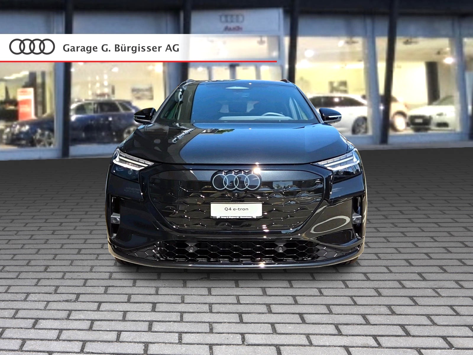 AUDI Q4 e-tron SUV quattro performance Mythosschwarz Metallic-image-1