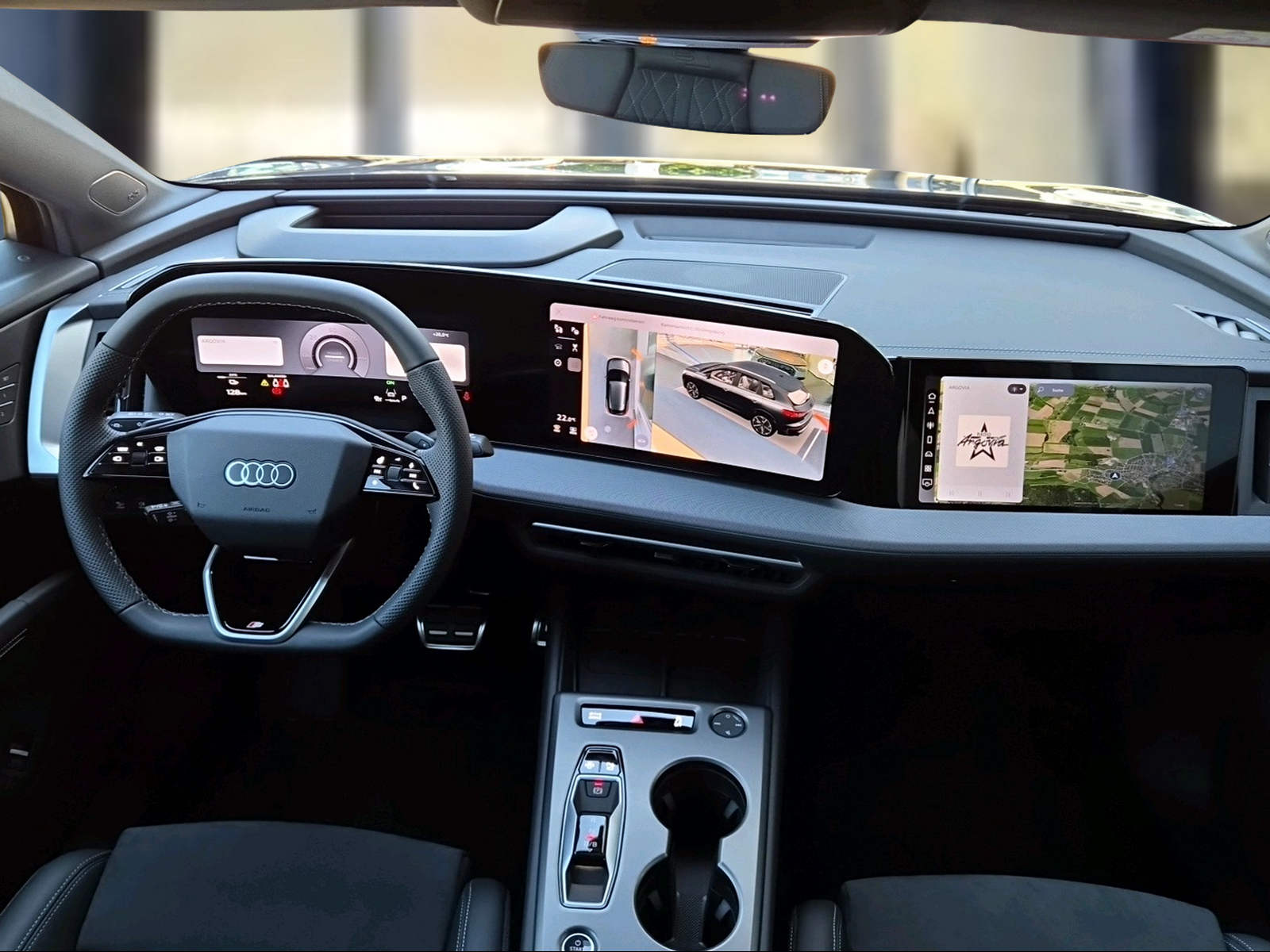 AUDI Q4 e-tron SUV quattro performance Mythosschwarz Metallic-image-6
