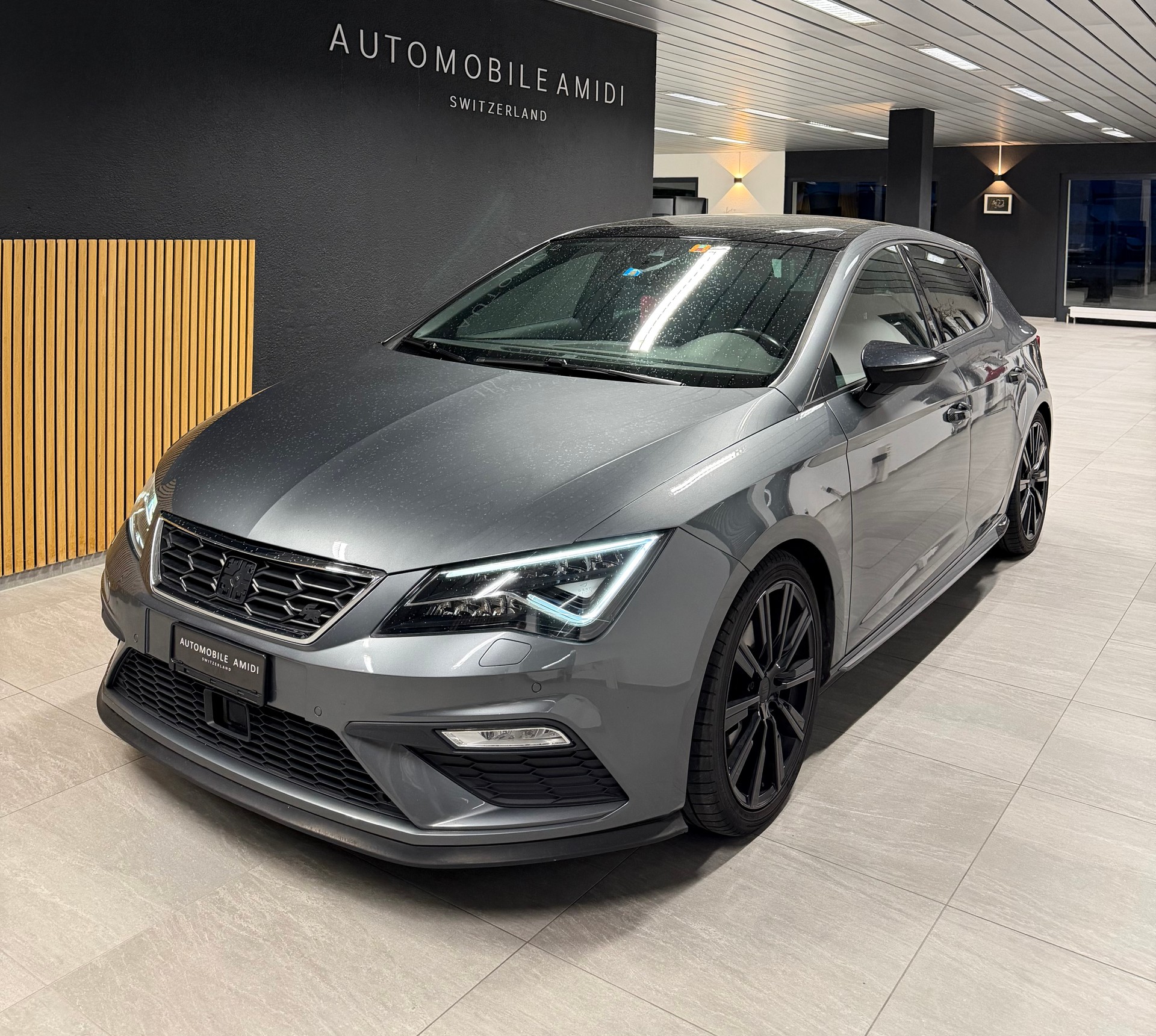 SEAT Leon 1.4 TSI ACT FR Line DSG-image-1