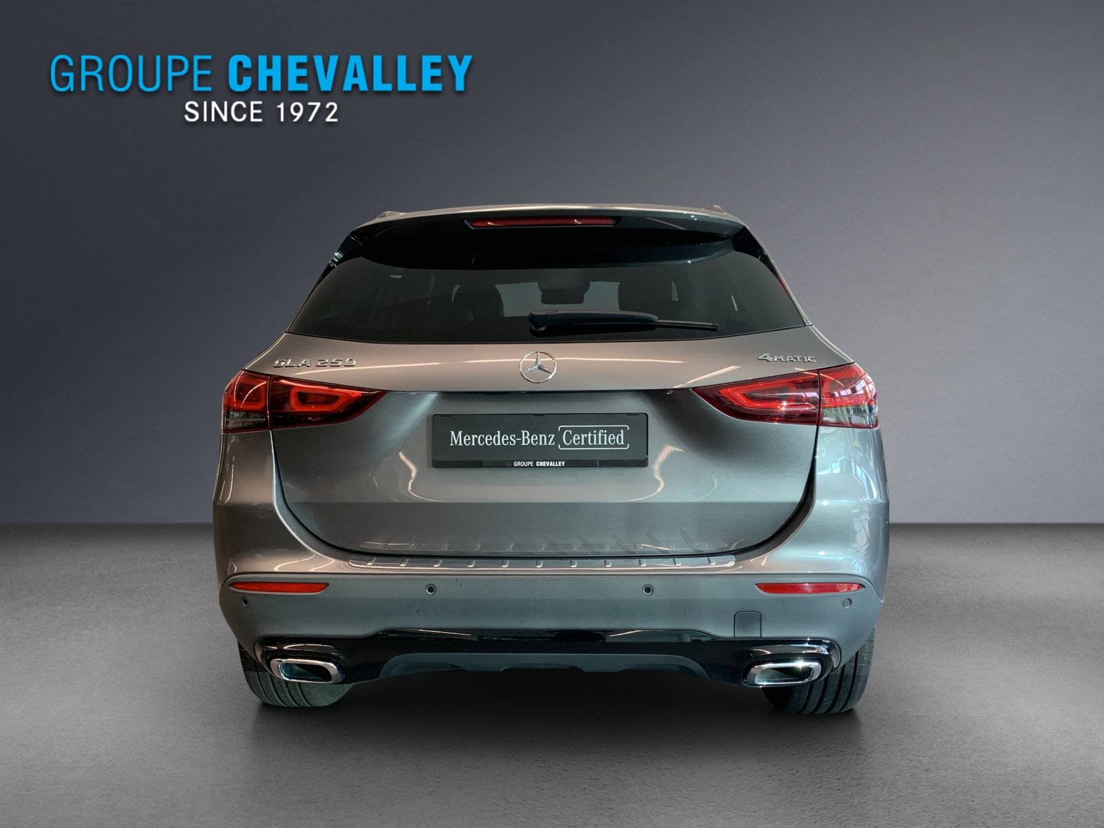 MERCEDES-BENZ GLA 250 Progressive4Matic-image-4