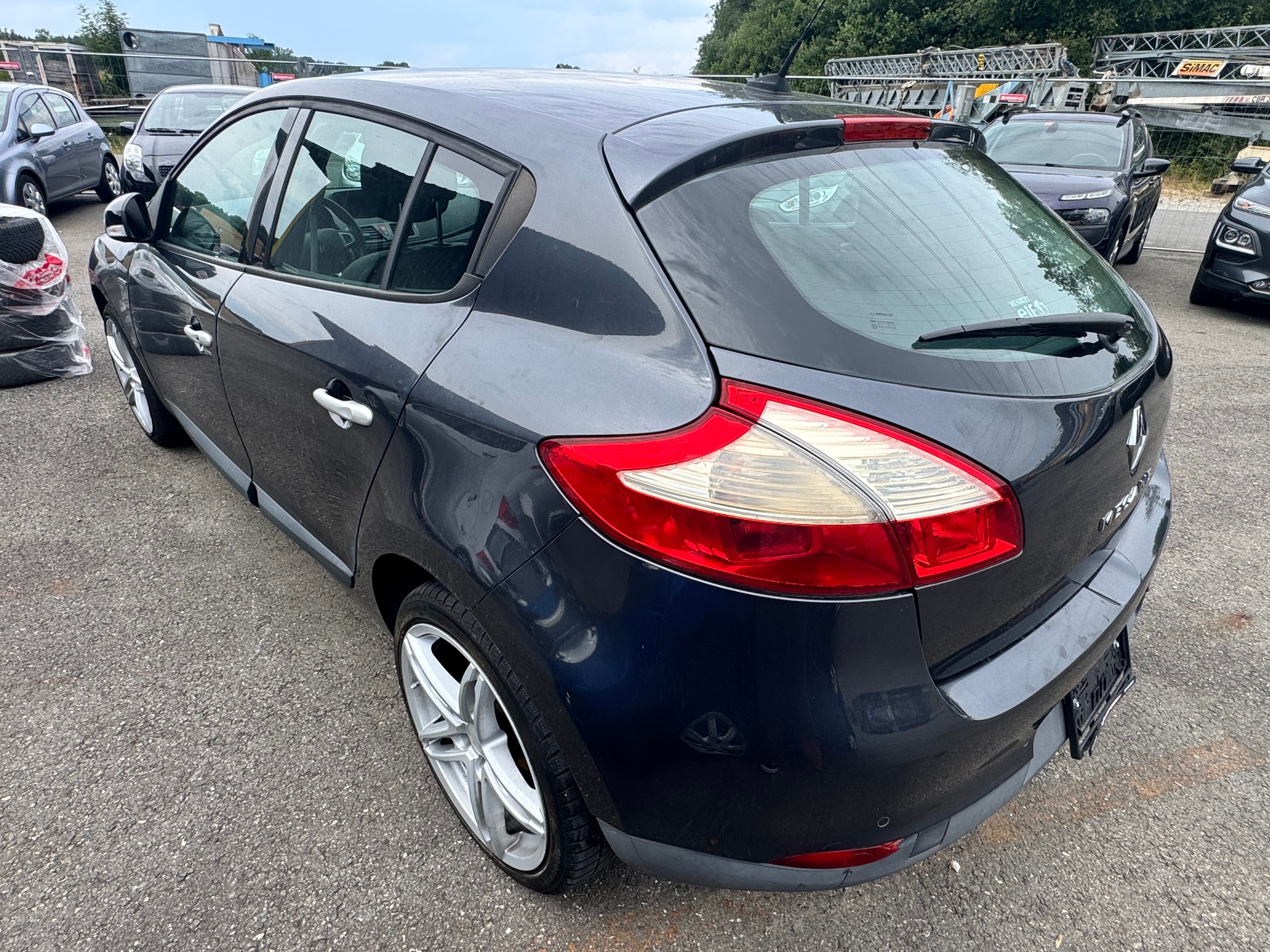 RENAULT Mégane 1.6 16V Bose-image-3