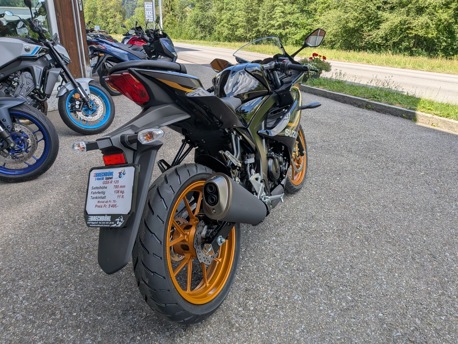 SUZUKI GSX-R 125-image-5