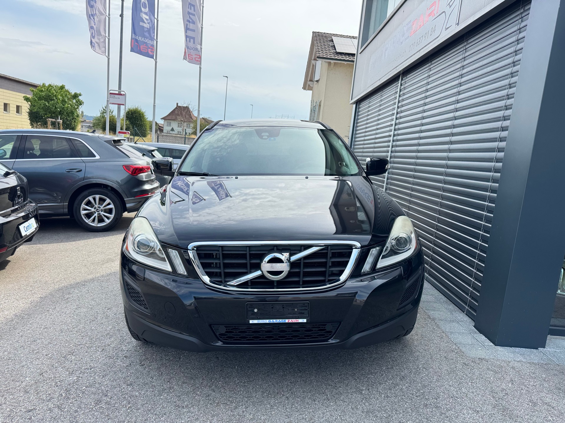 VOLVO XC60 D3 AWD Kinetic Geartronic-image-9