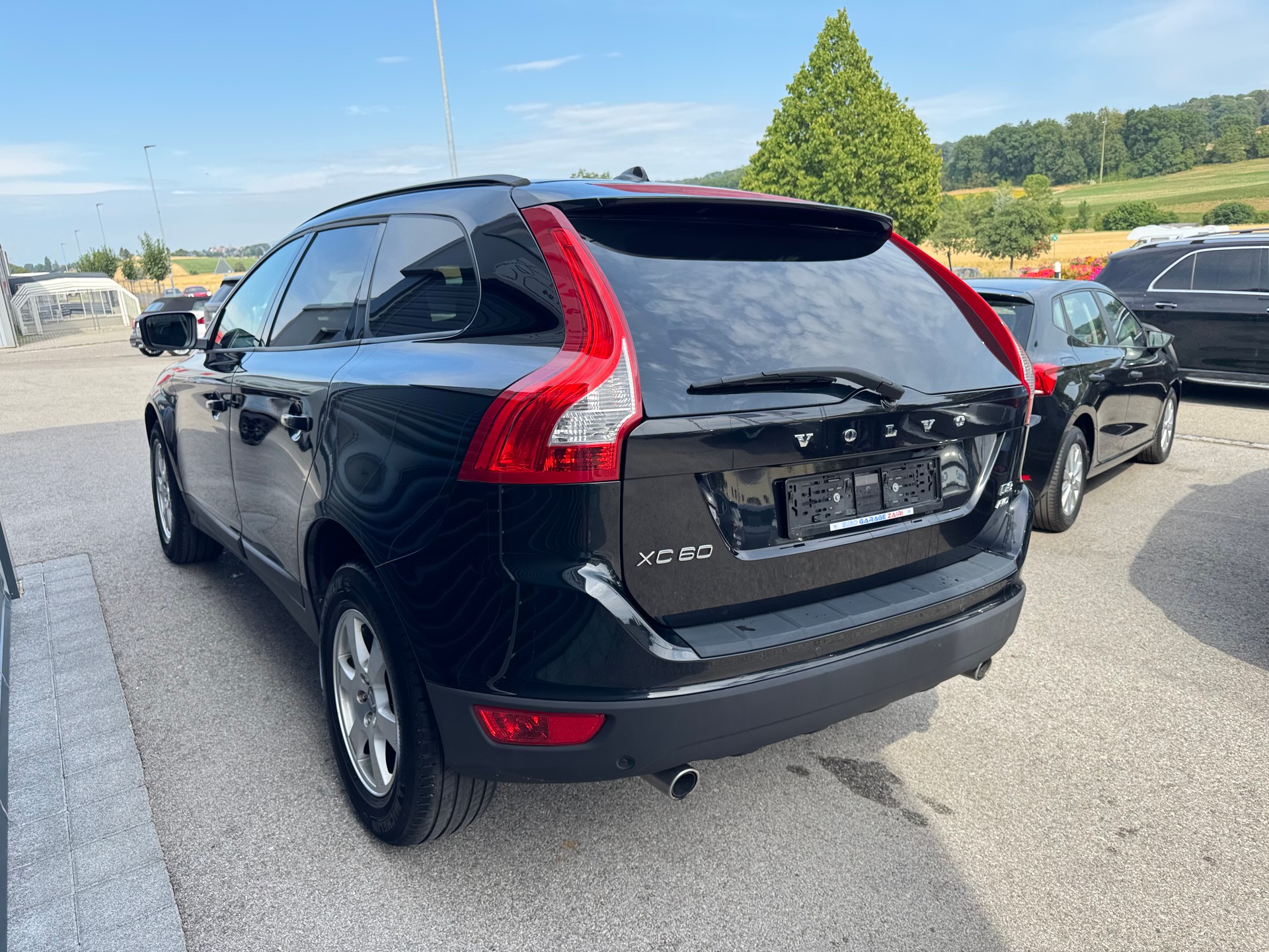 VOLVO XC60 D3 AWD Kinetic Geartronic-image-8