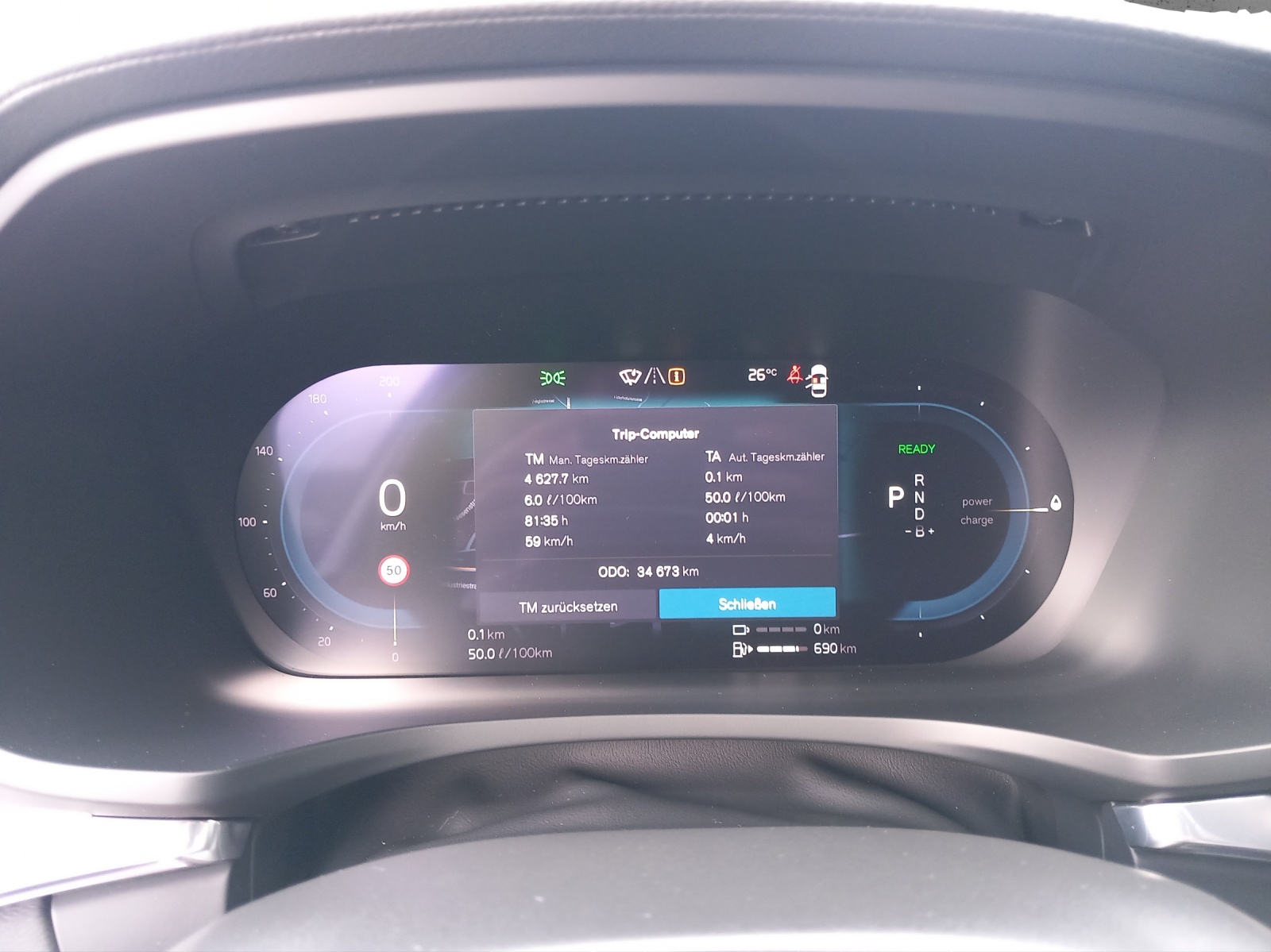 VOLVO V60 2.0 T6 TE Ultimate Dark eAWD-image-10