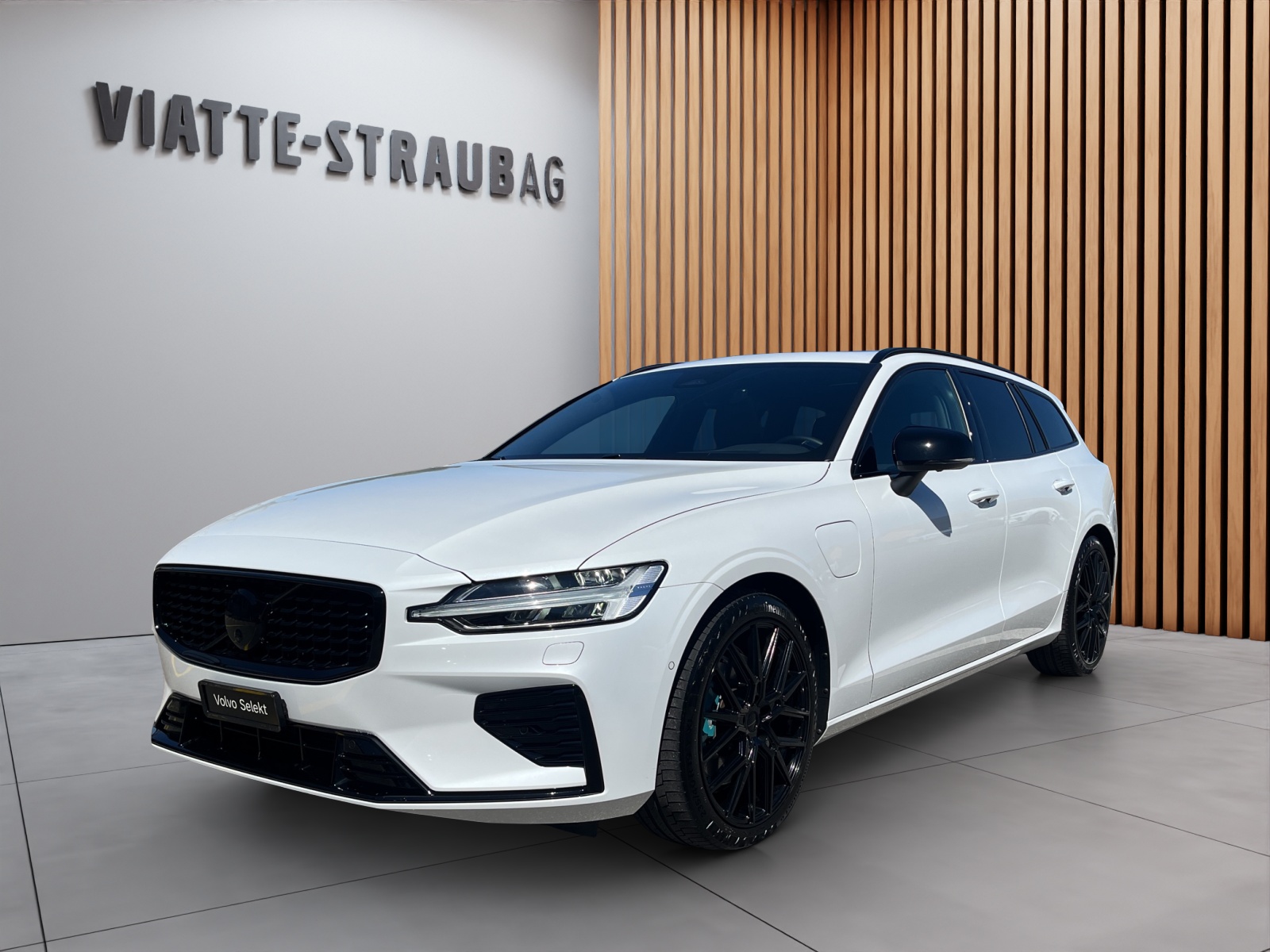 VOLVO V60 2.0 T6 TE Ultimate Dark eAWD-image-0