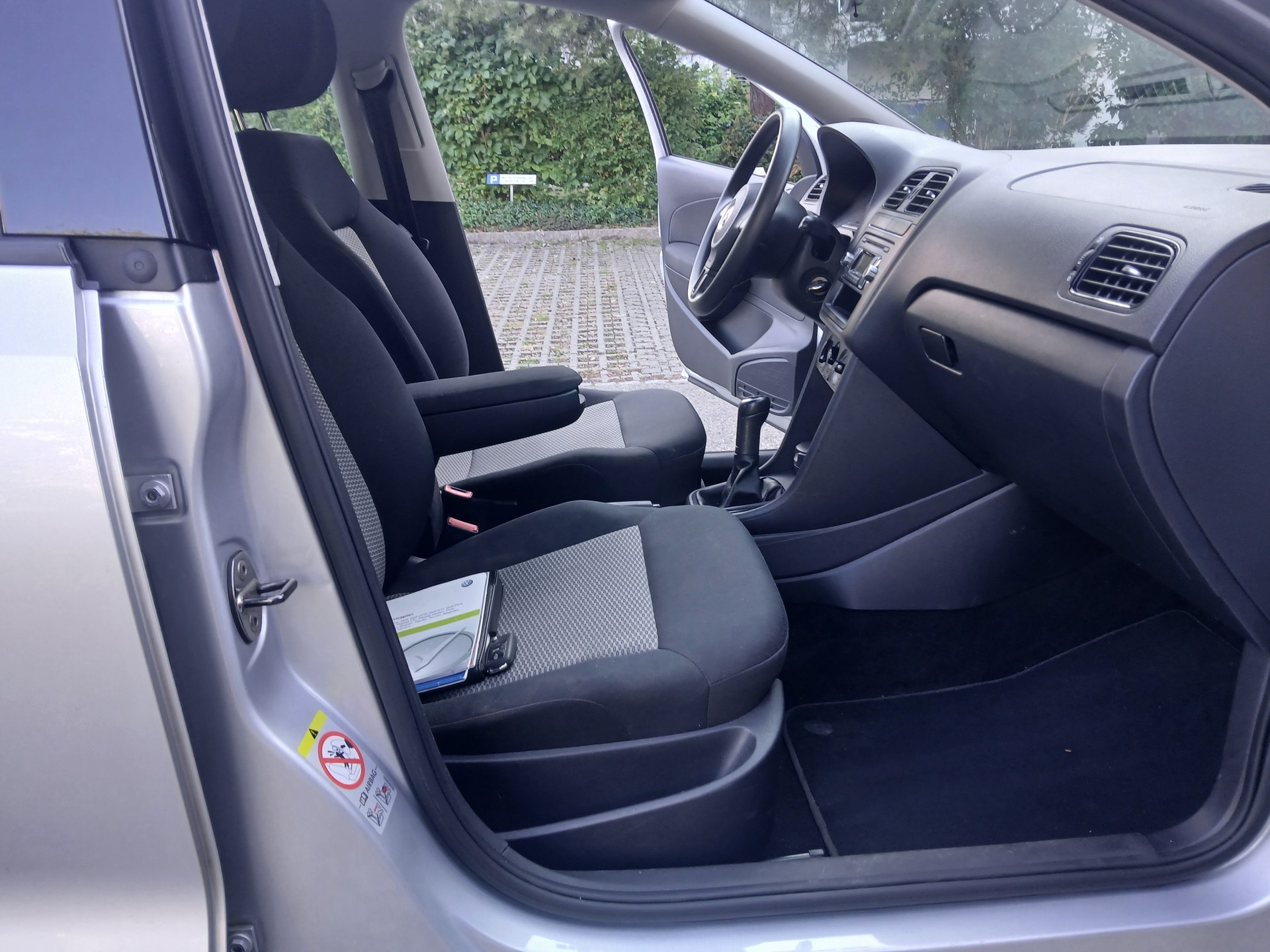 VW Polo 1.4 16V Trendline-image-10