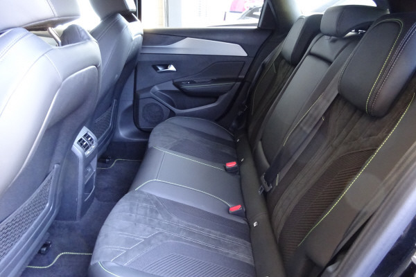 PEUGEOT 308 SW 1.2 HEV 145 GT-image-7