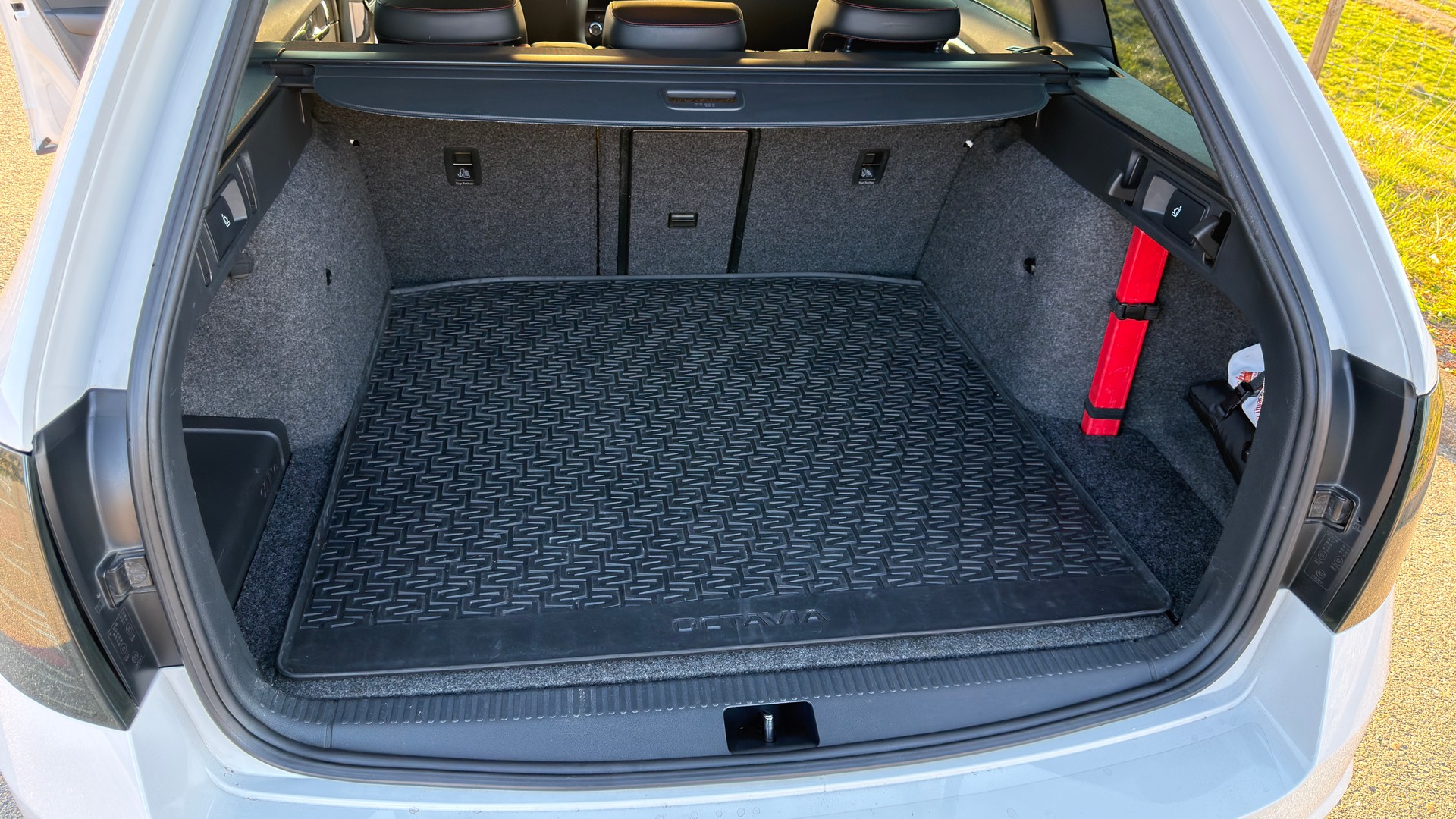 SKODA 2.0 TSI RS DSG-image-9