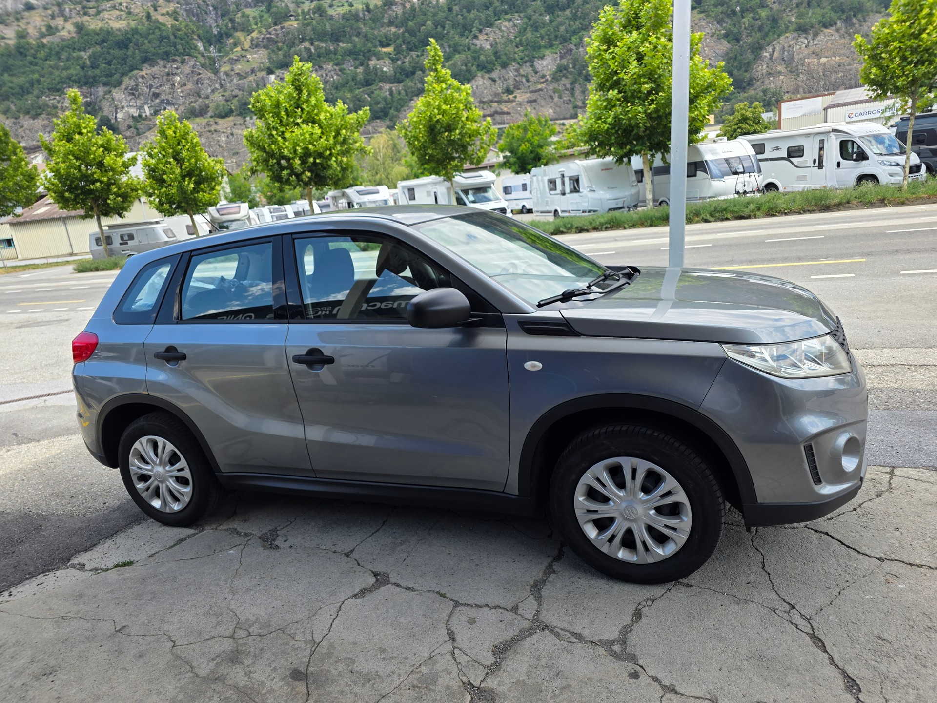 SUZUKI Vitara 1.6 Compact Top-image-3