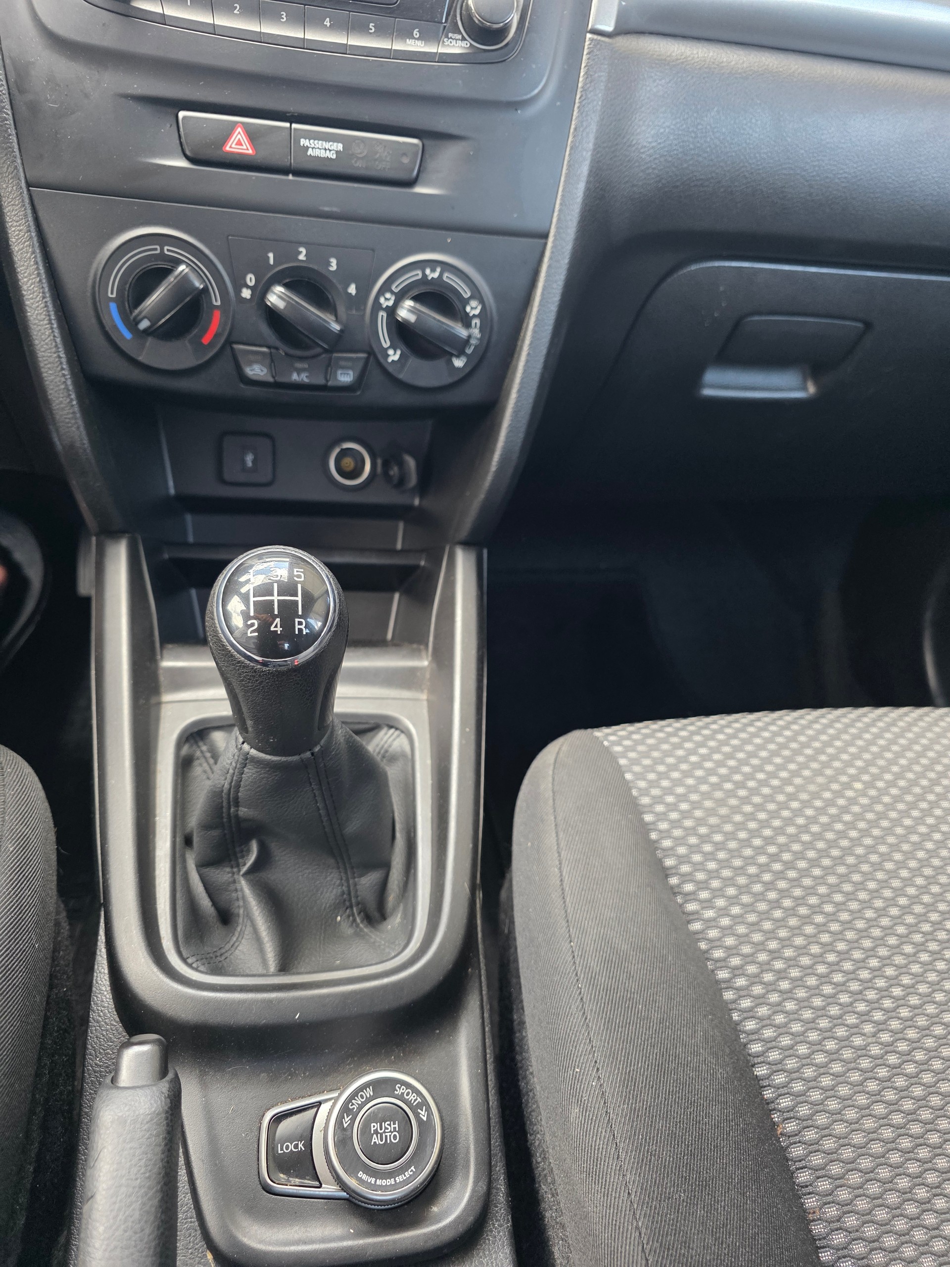 SUZUKI Vitara 1.6 Compact Top-image-14