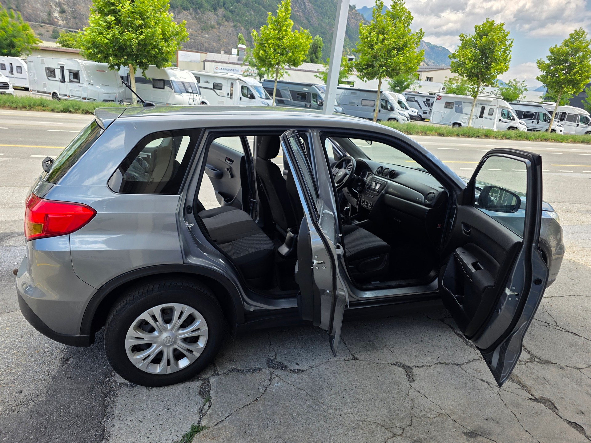 SUZUKI Vitara 1.6 Compact Top-image-10