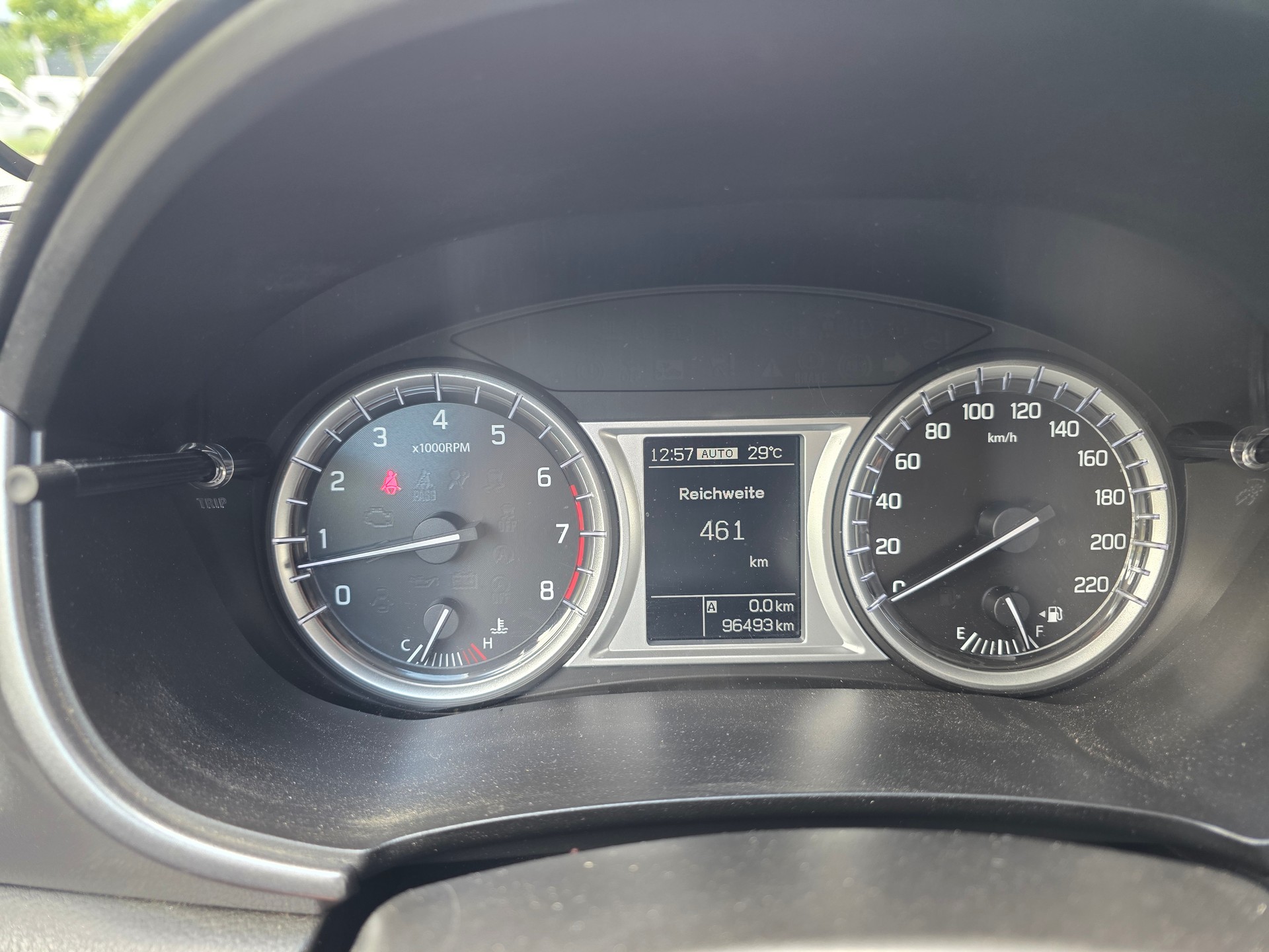 SUZUKI Vitara 1.6 Compact Top-image-13