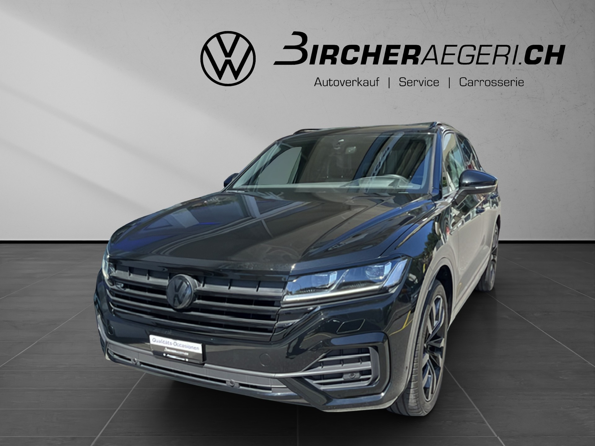 VW Touareg 3.0 TDI R Line 75 Edition Tiptronic-image-0