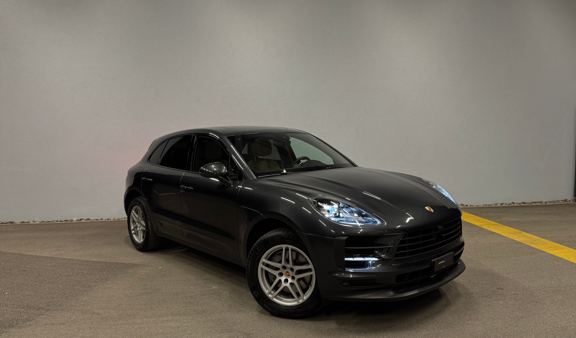 PORSCHE Macan S PDK *CH-FZ*AHK*PANO*BOSE*CARBON PAKET*SPORT CHRONO*ACC*AB SERVICE*-image-0