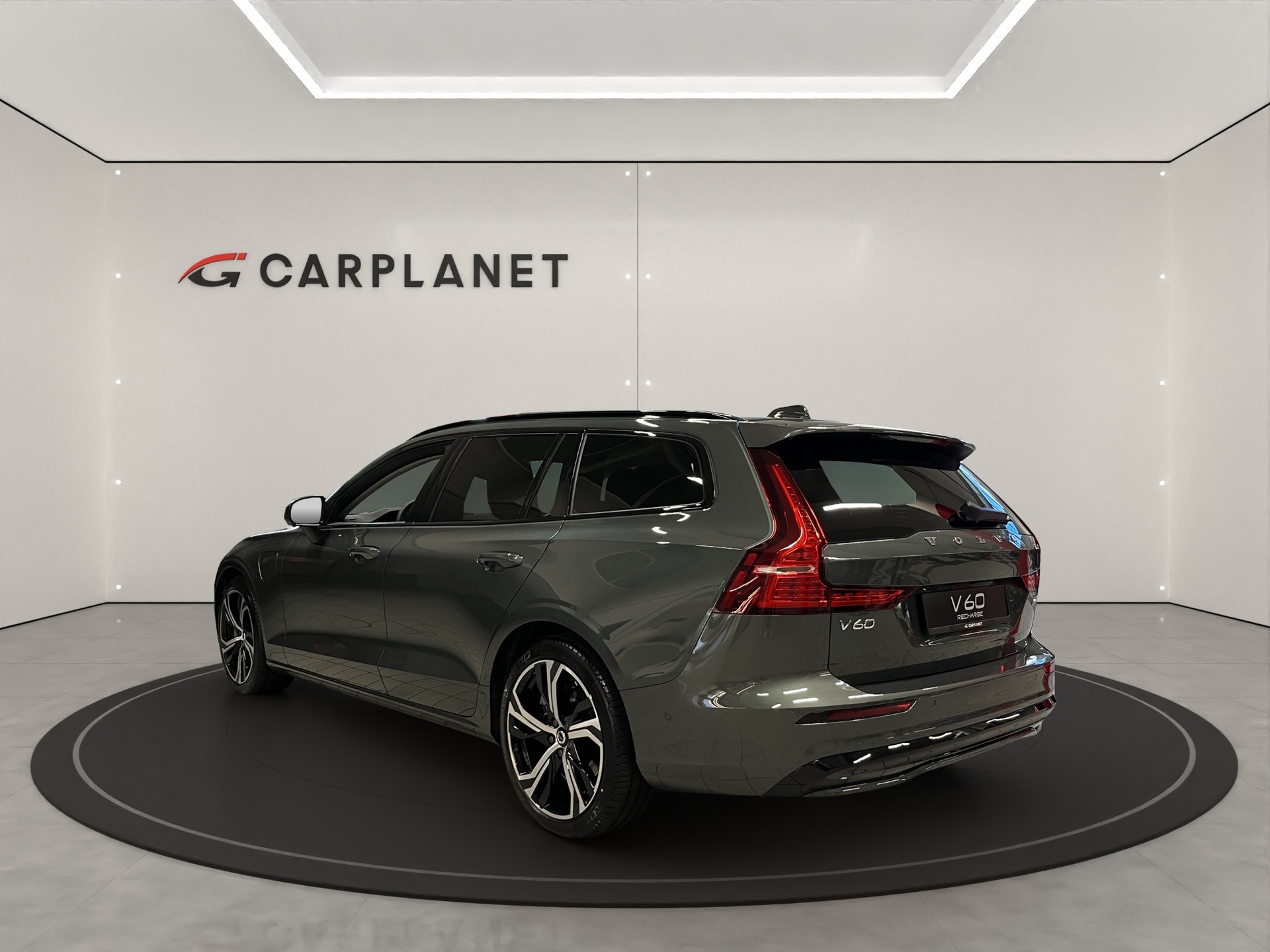 VOLVO V60 2.0 T6 TE Ultra Dark eAWD-image-3