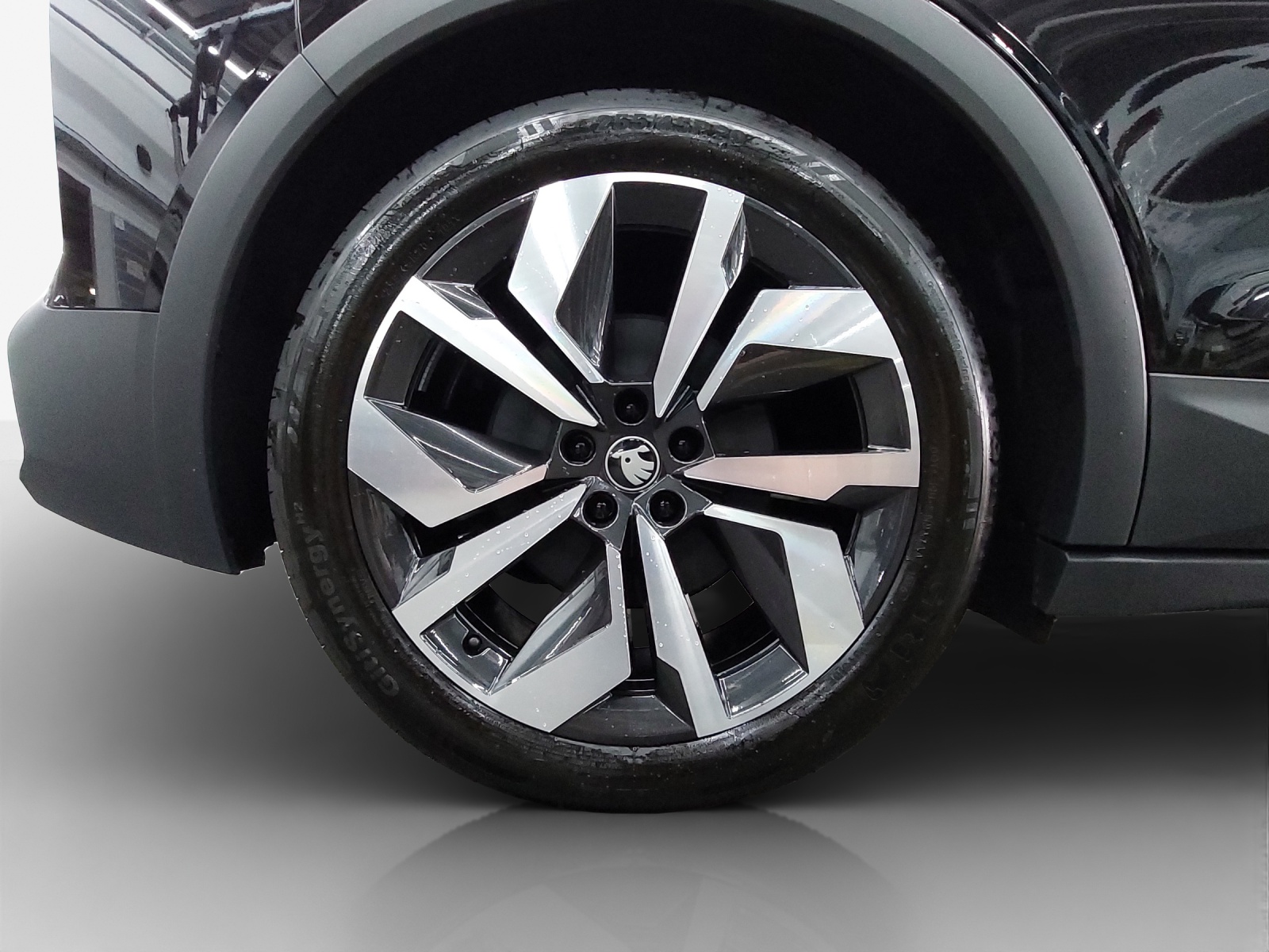 SKODA Elroq 85 Sportline-image-15
