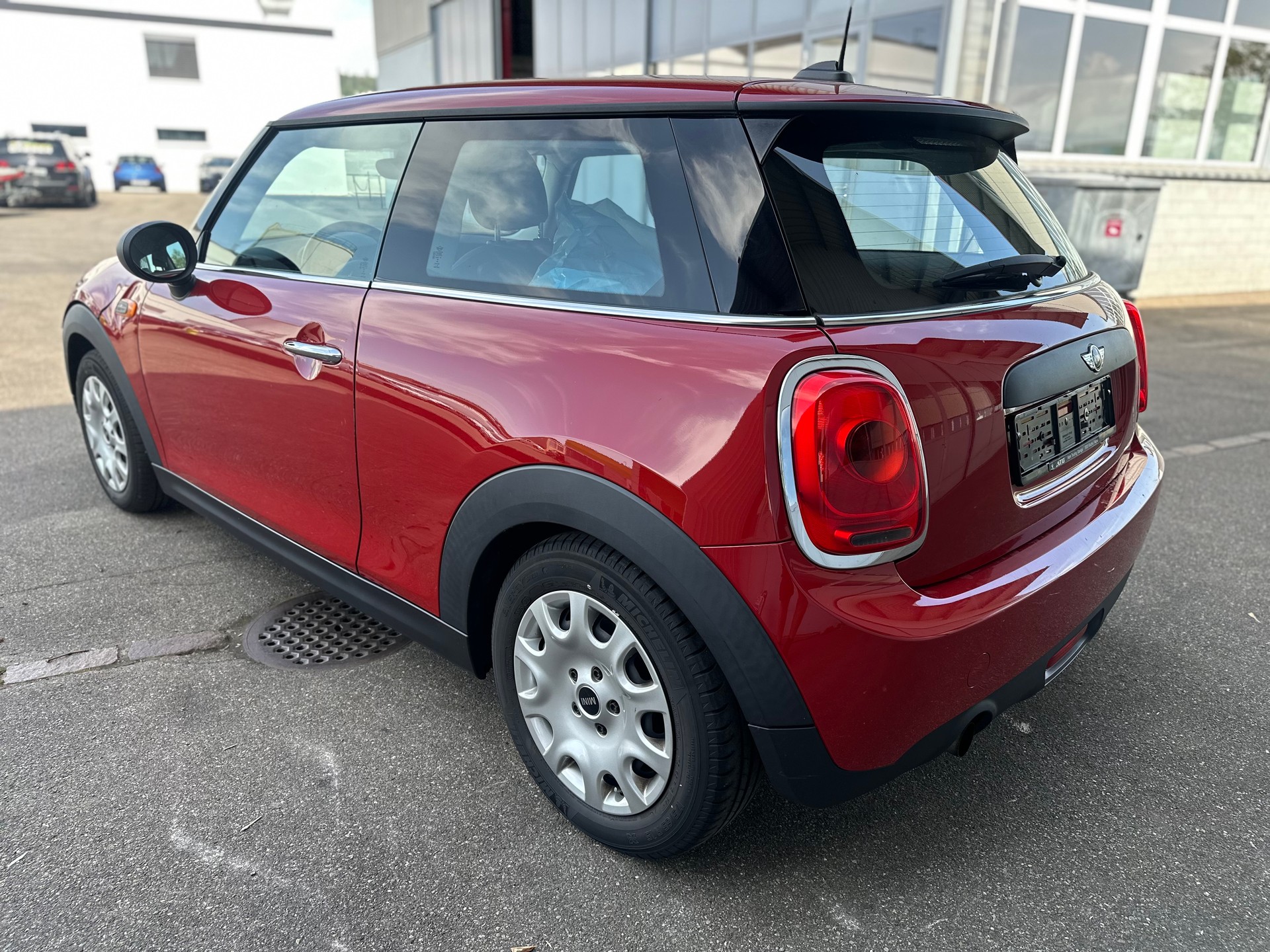 MINI One First-image-3