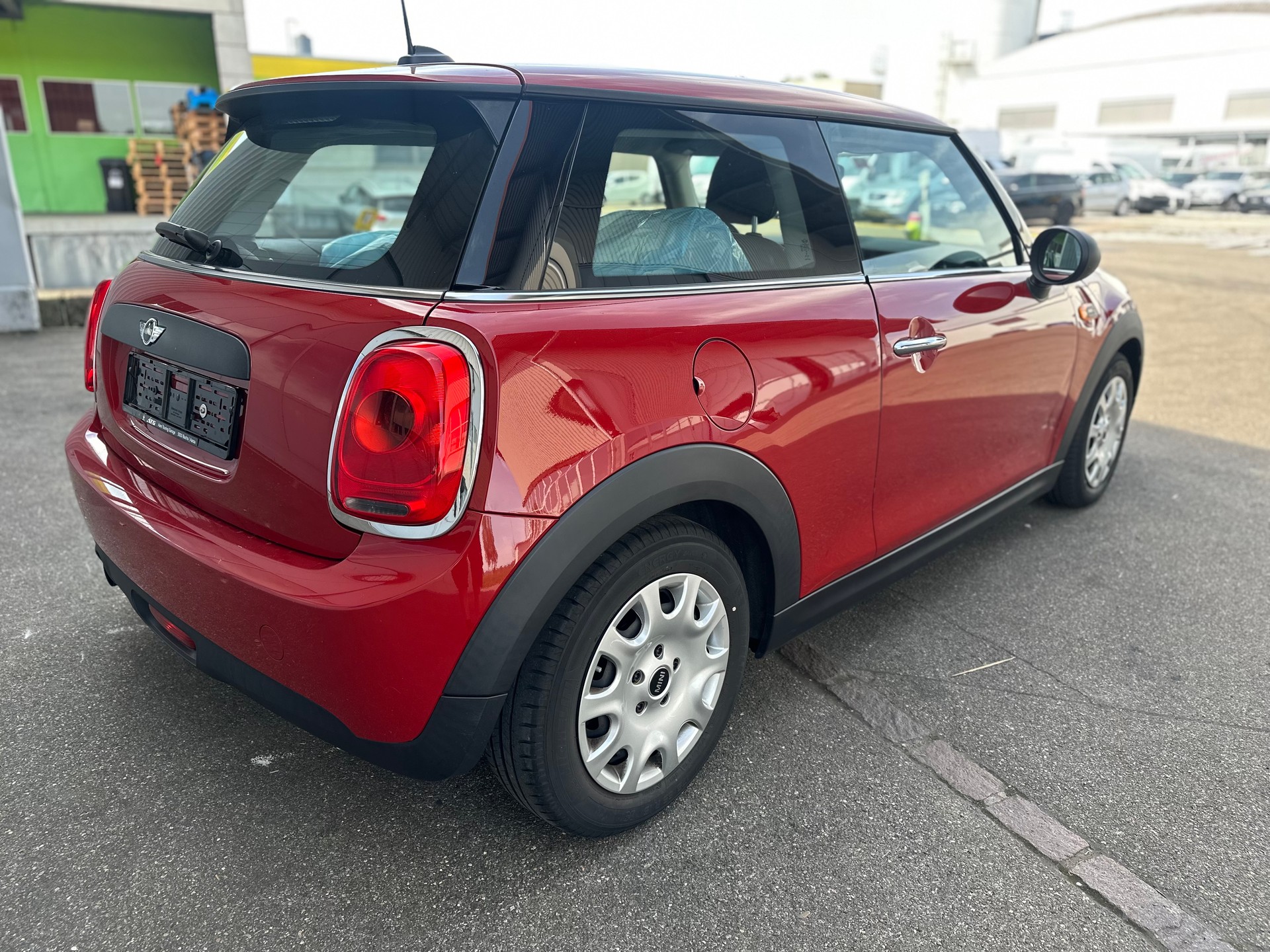 MINI One First-image-2