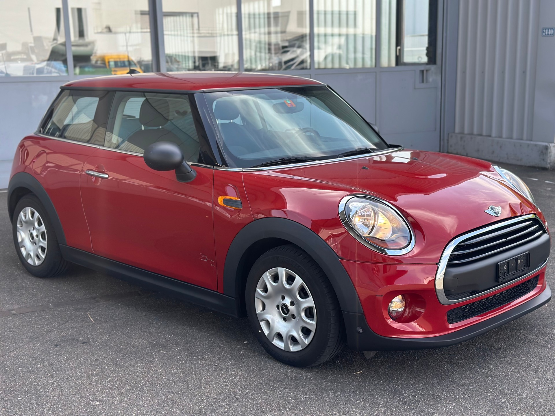 MINI One First-image-1