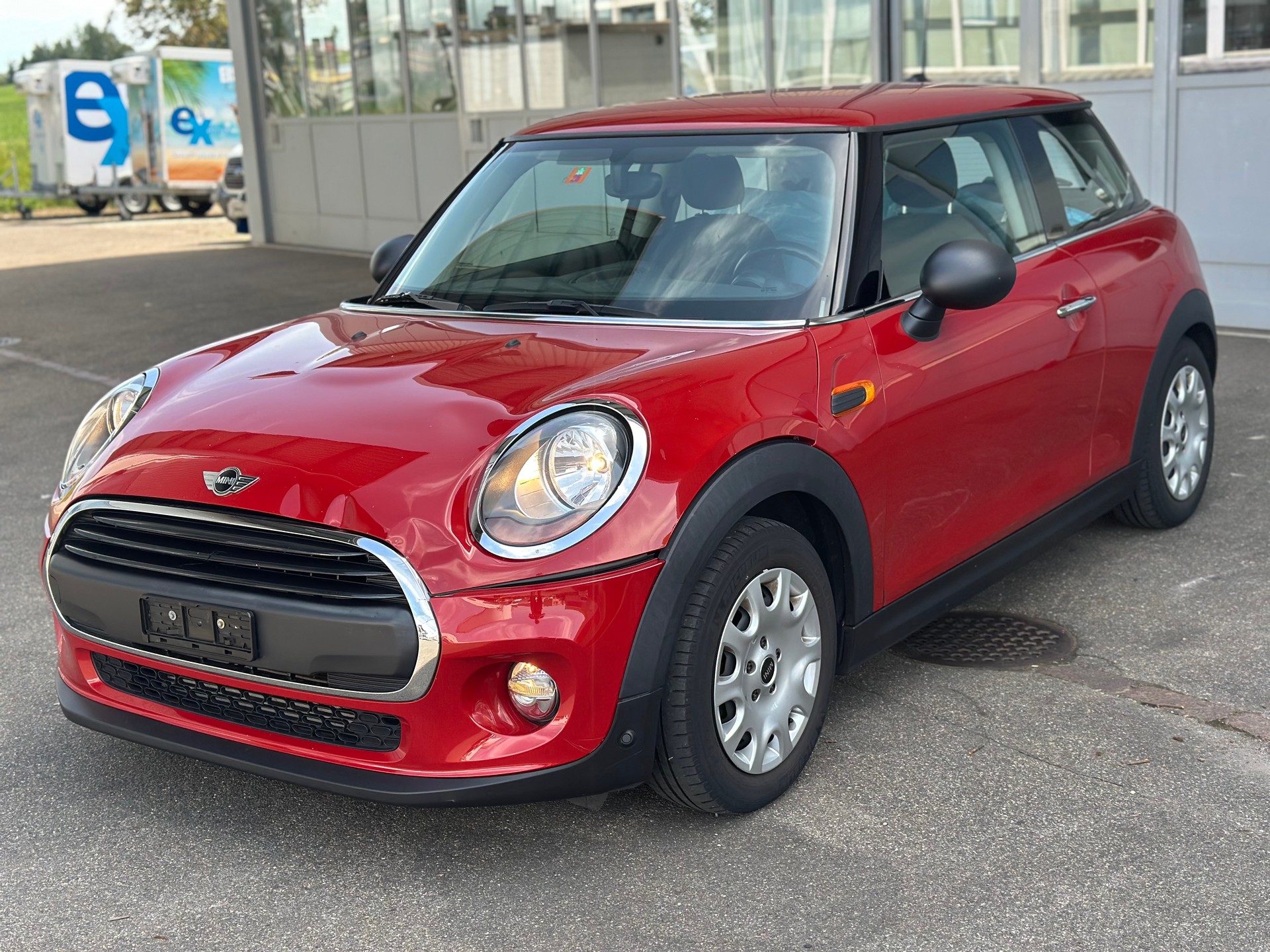 MINI One First-image-0