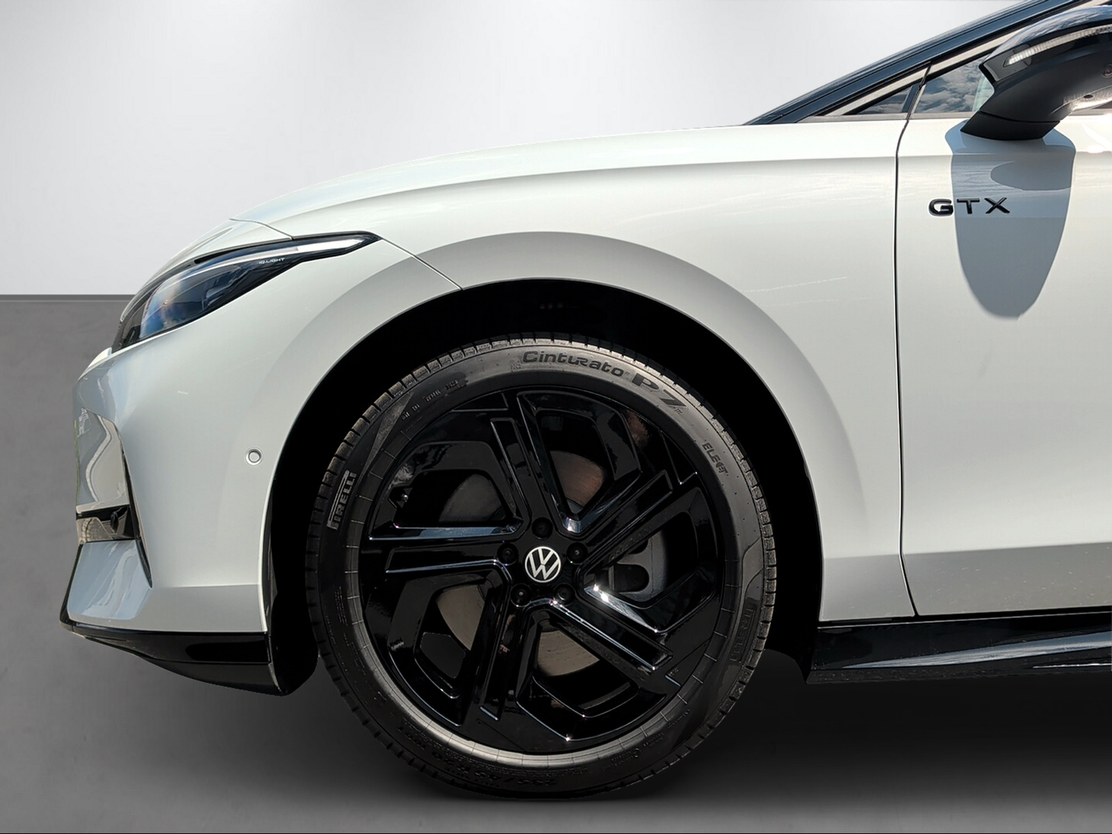 VW ID.7 Tourer GTX 4motion-image-3