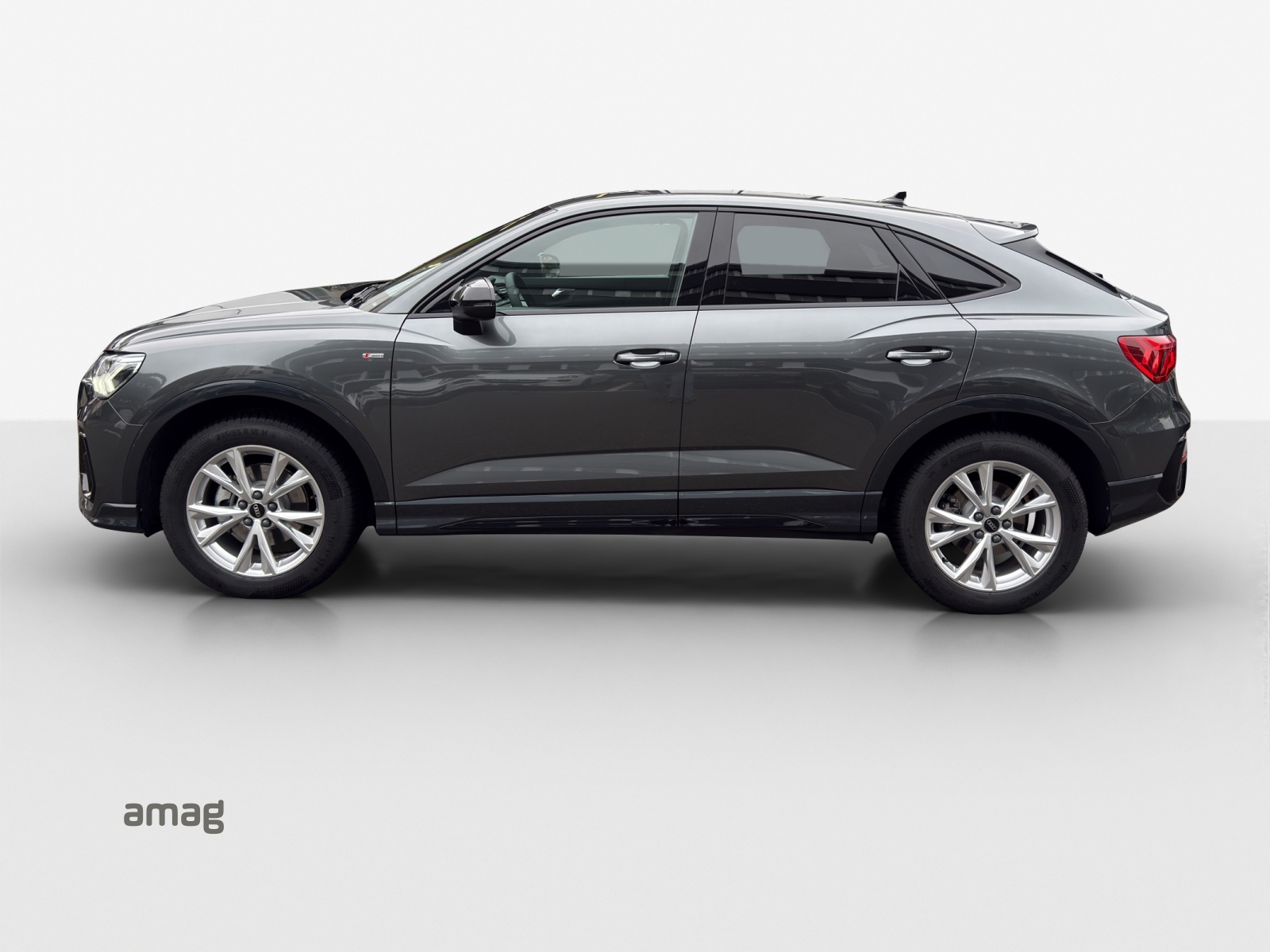 AUDI Q3 Sportback 35 TFSI S line Attraction S-tronic-image-1