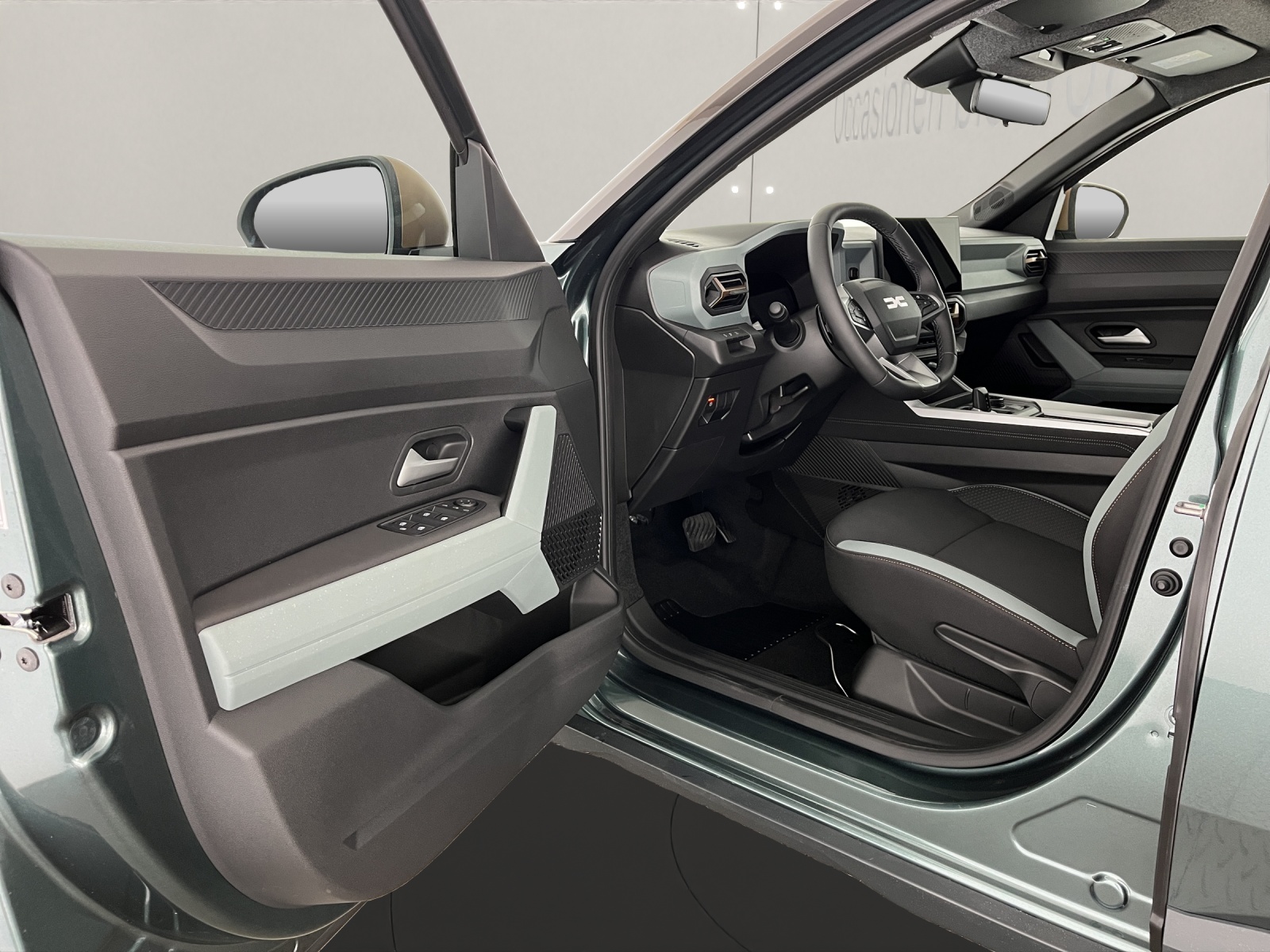 DACIA Bigster 1.2 Hybrid Extreme 4WD-image-6