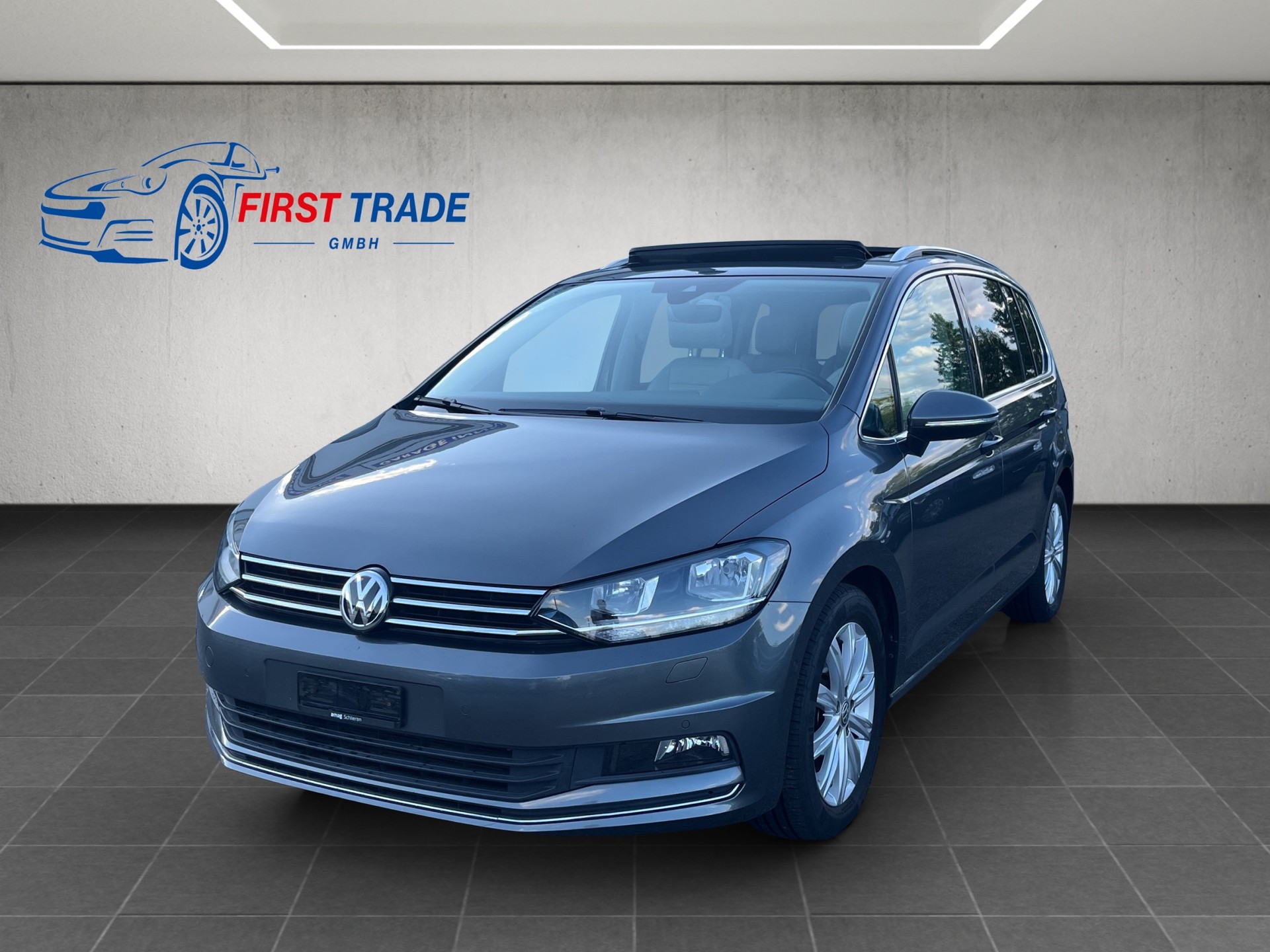 VW Touran 1.4 TSI BlueMotion Technology Highline-image-0