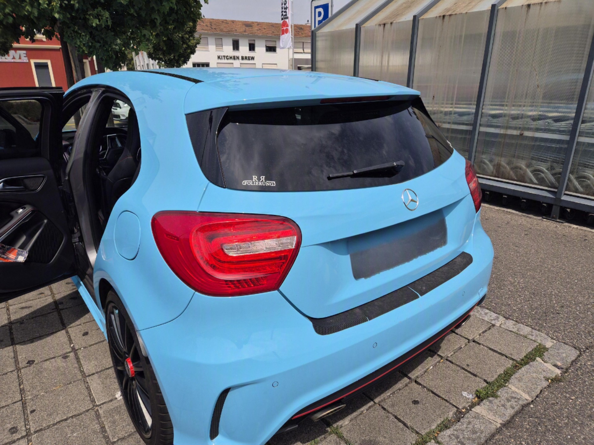 MERCEDES-BENZ A 250 Sport 4m-image-3