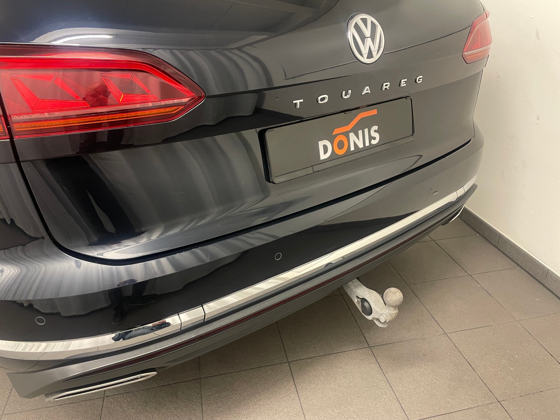 VW Touareg 3.0 TDI Atmosphere Tiptronic-image-0