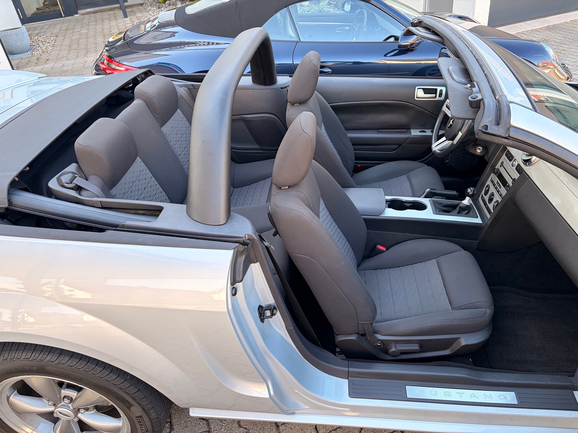 FORD GT 4.6 Convertibel-image-4