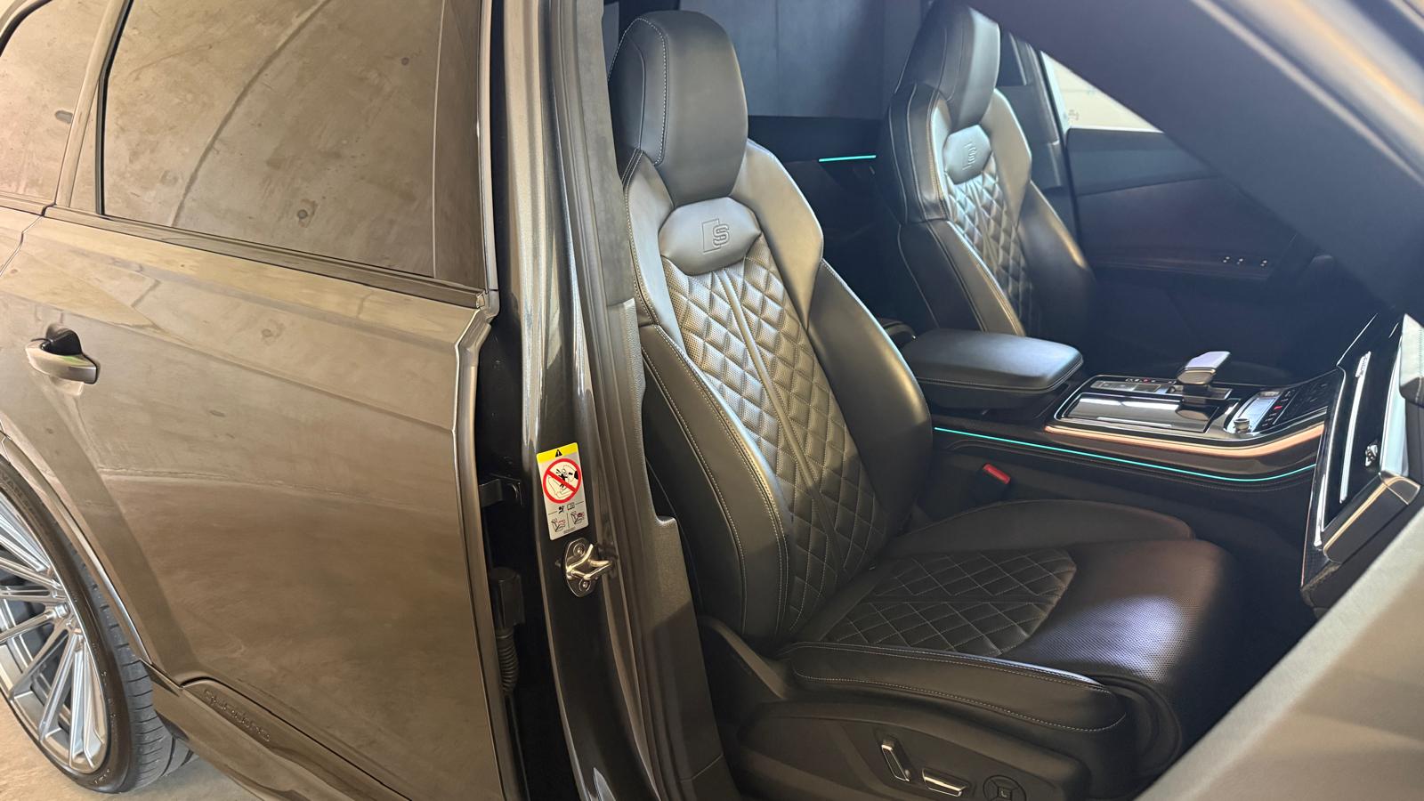 AUDI SQ7 4.0 V8 TDI quattro T-Tronic *CH-Fahrzeug*-image-12