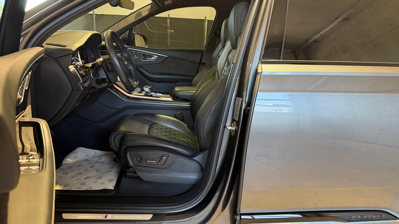 AUDI SQ7 4.0 V8 TDI quattro T-Tronic *CH-Fahrzeug*-image-15