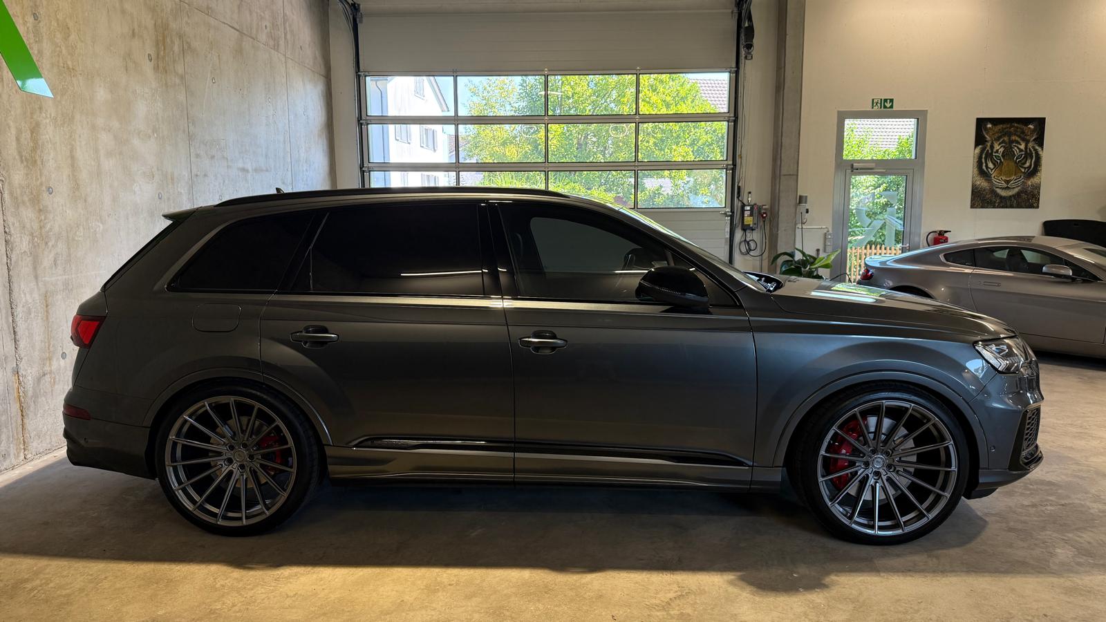 AUDI SQ7 4.0 V8 TDI quattro T-Tronic *CH-Fahrzeug*-image-6