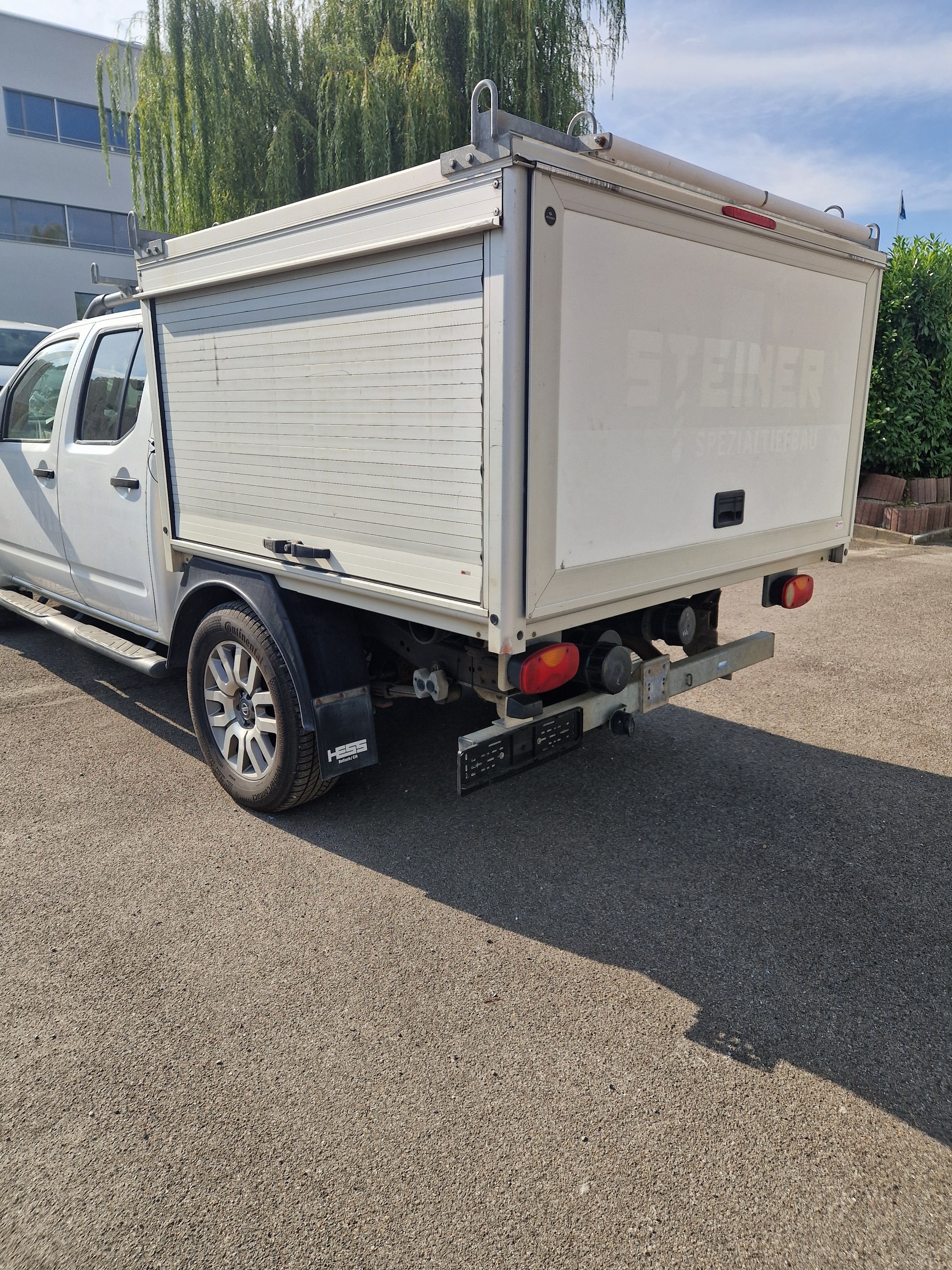 NISSAN Navara V6 Double Cab LE 3.0 dCi 4WD Automat-image-8