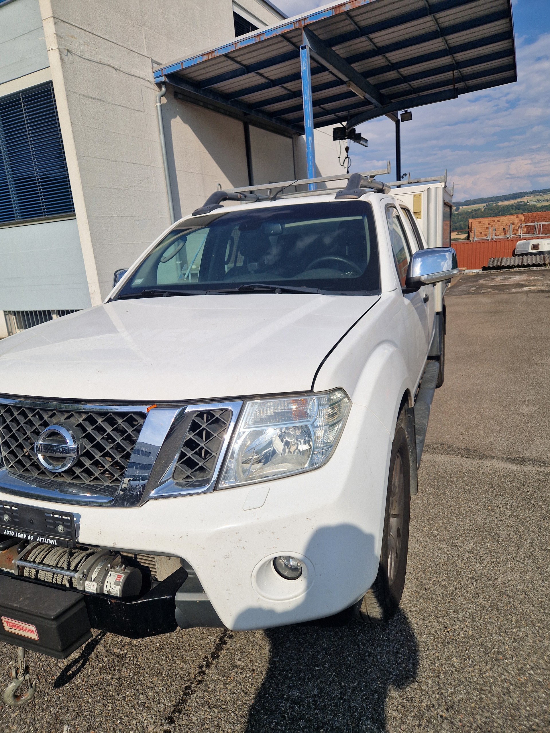 NISSAN Navara V6 Double Cab LE 3.0 dCi 4WD Automat-image-1