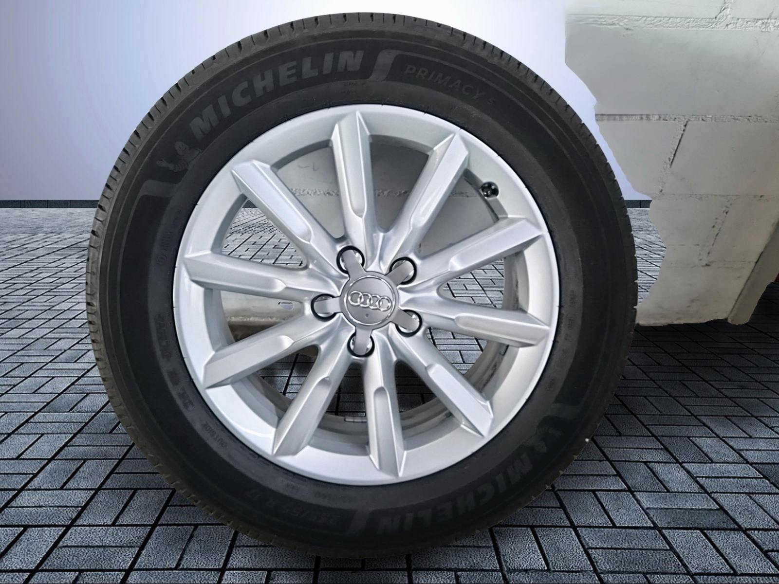 AUDI Q3 2.0 TDI quattro S-tronic-image-15