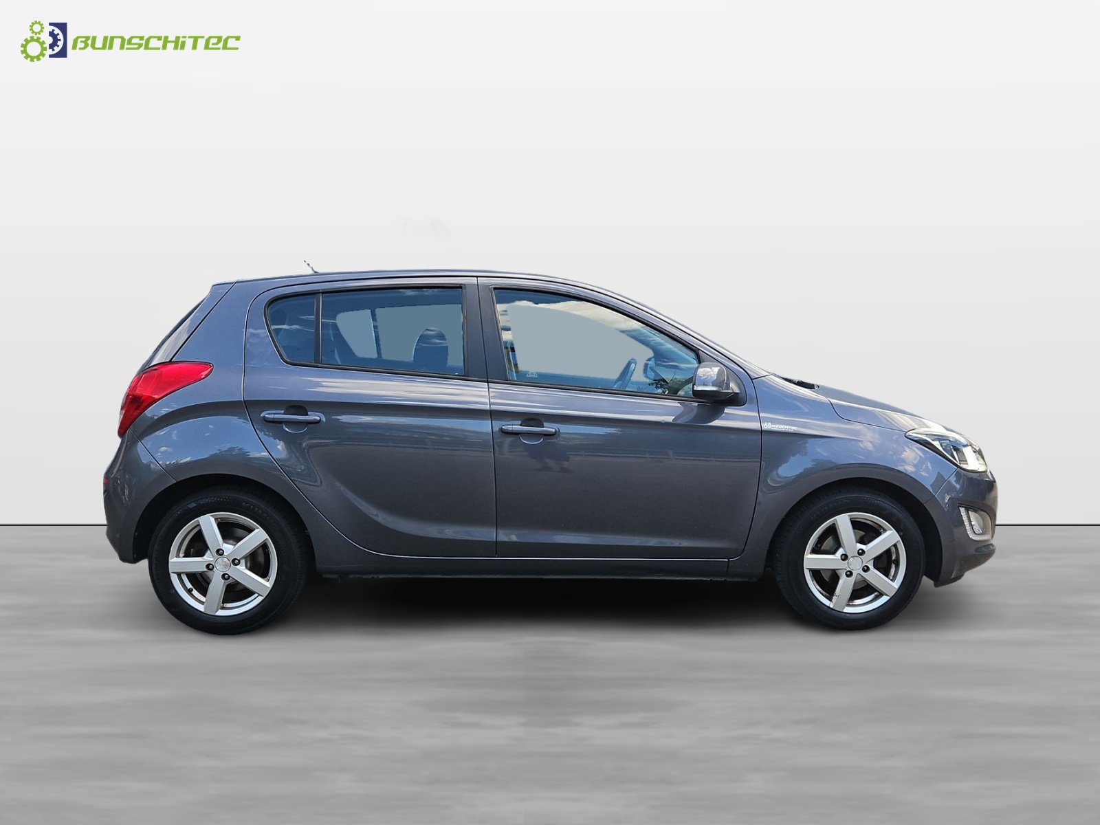 HYUNDAI i20 1.4 Style-image-5