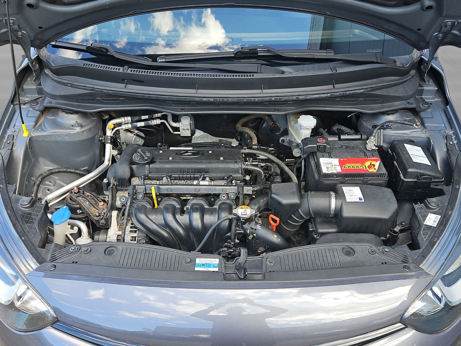 HYUNDAI i20 1.4 Style-image-14
