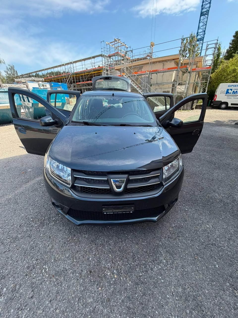 DACIA Sandero 1.5 dCi Lauréate-image-1