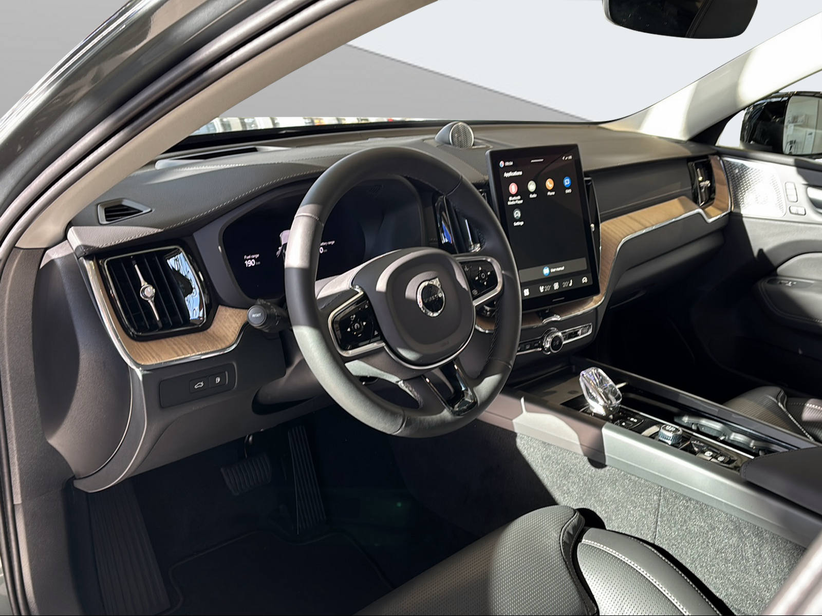 VOLVO XC60 T8 eAWD PluginHybrid Ultra Dark Geartronic-image-9