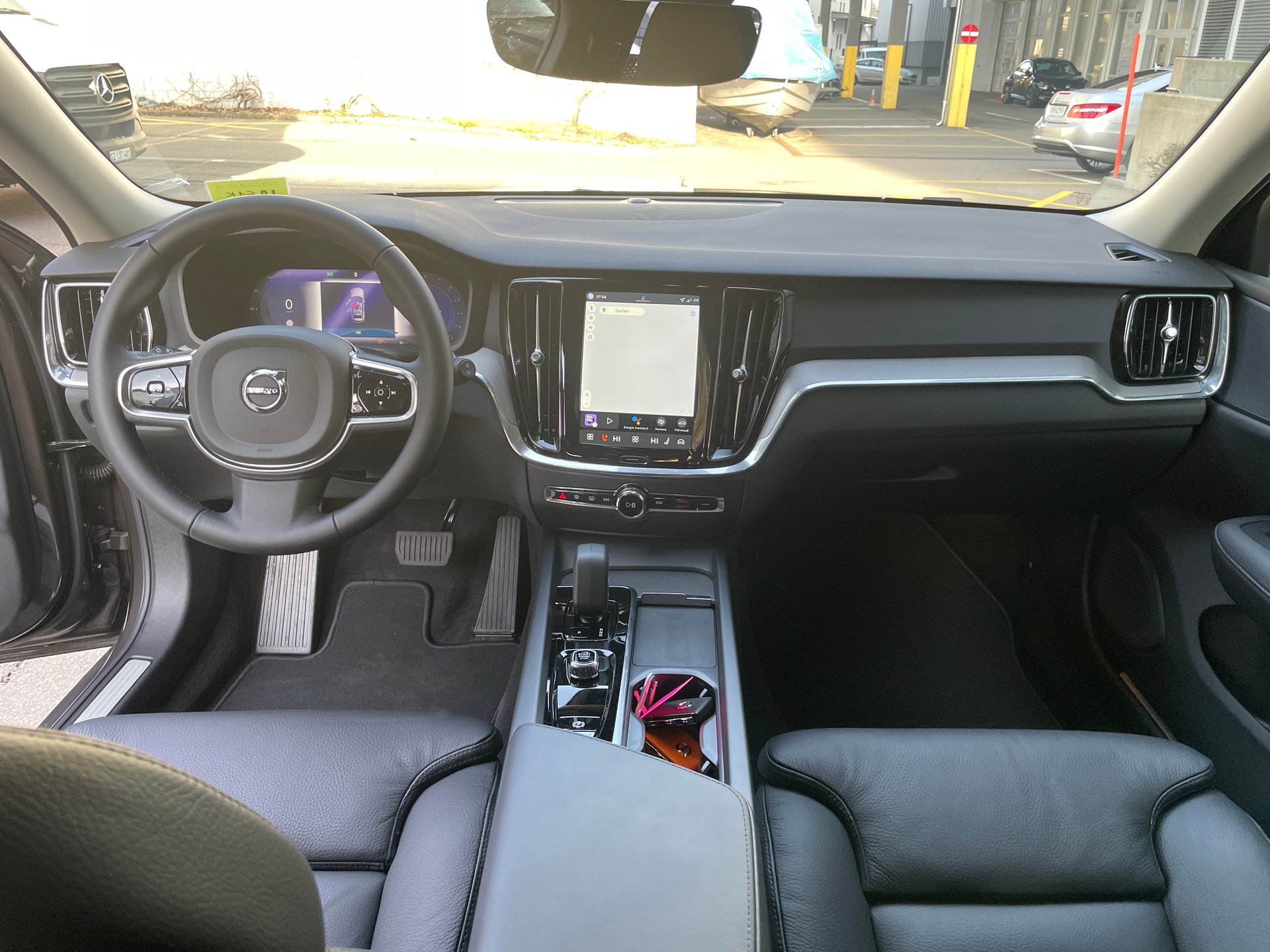 VOLVO V60 Cross Country B5 Mild Hybrid Plus AWD Geartronic-image-17