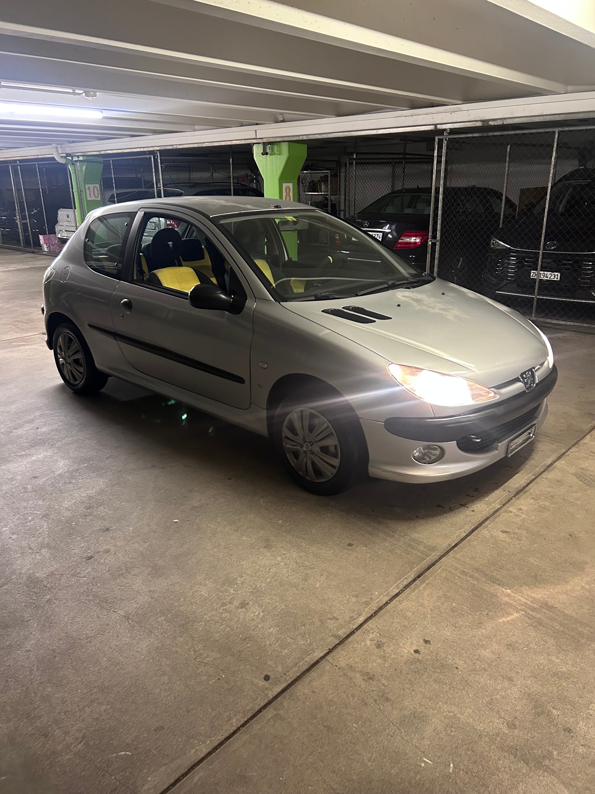 PEUGEOT 1.6 XT